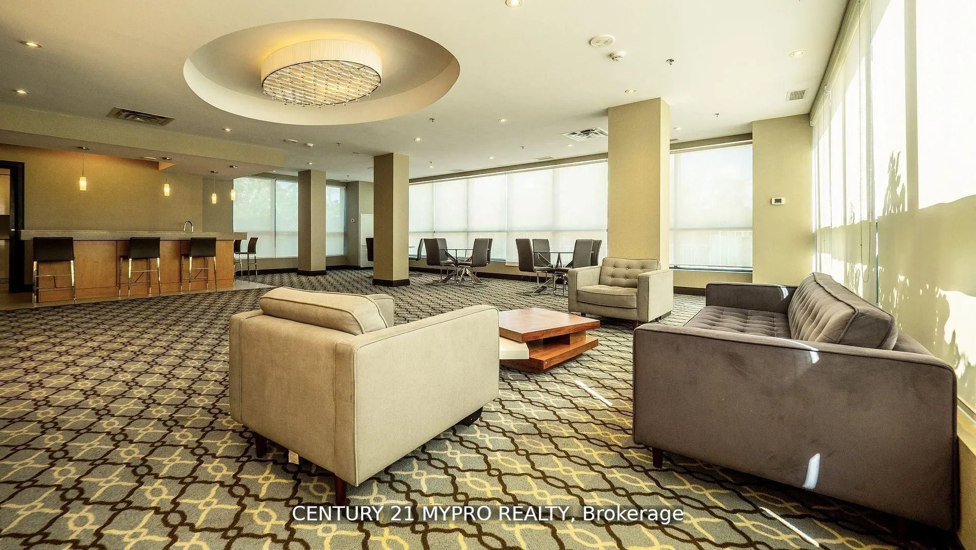 840 Queen's Plate Drive, #1003