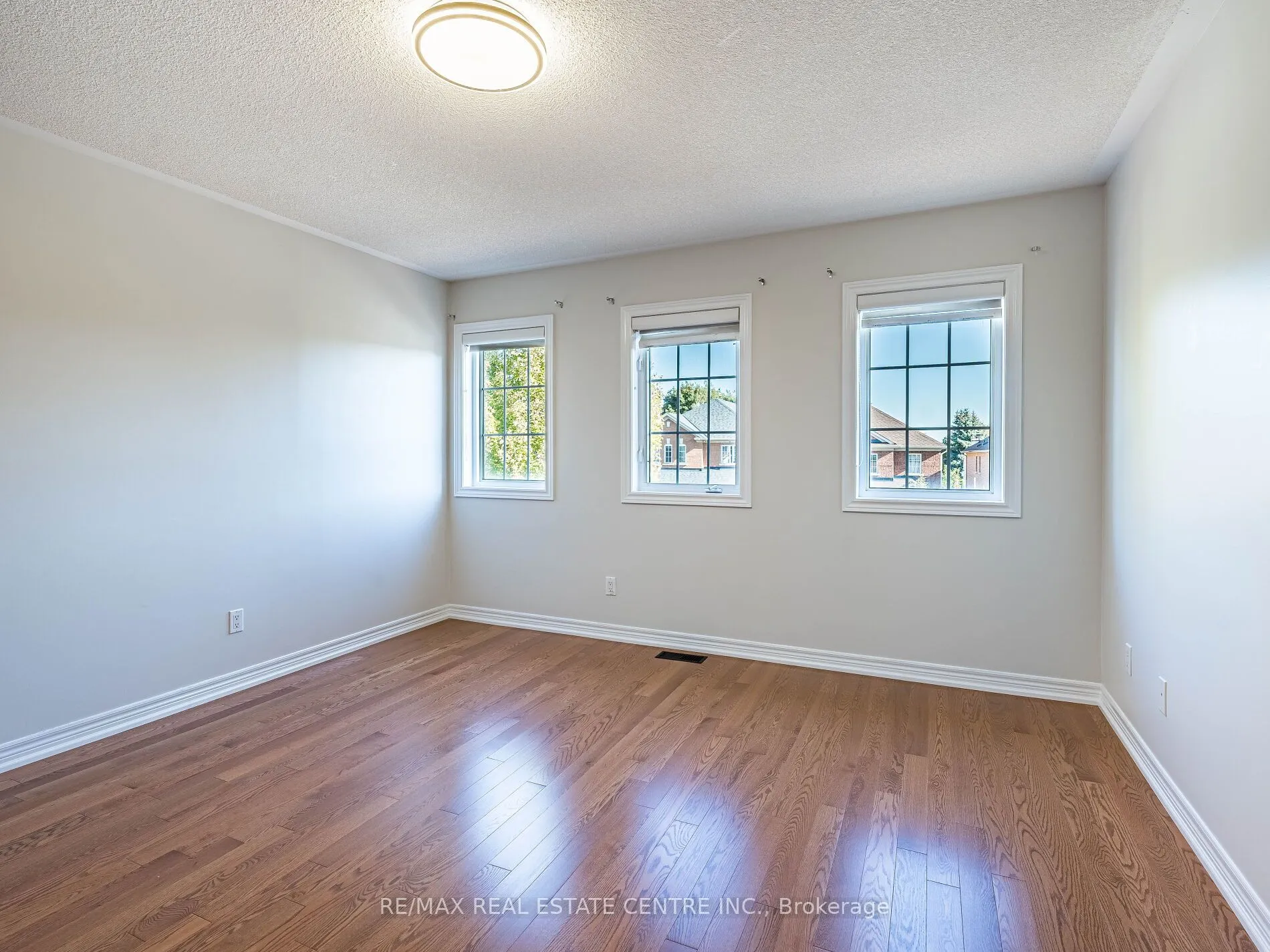 1581 Portsmouth Place