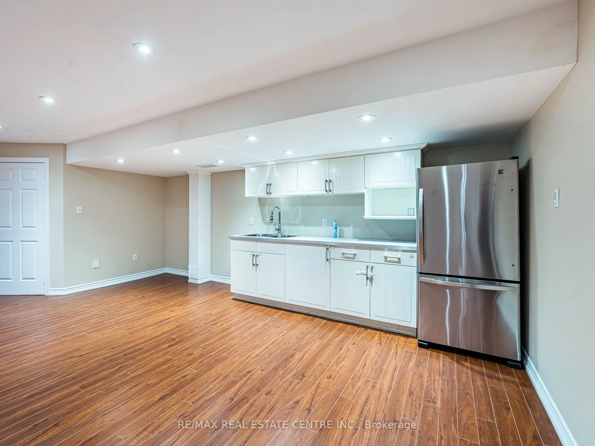 1581 Portsmouth Place