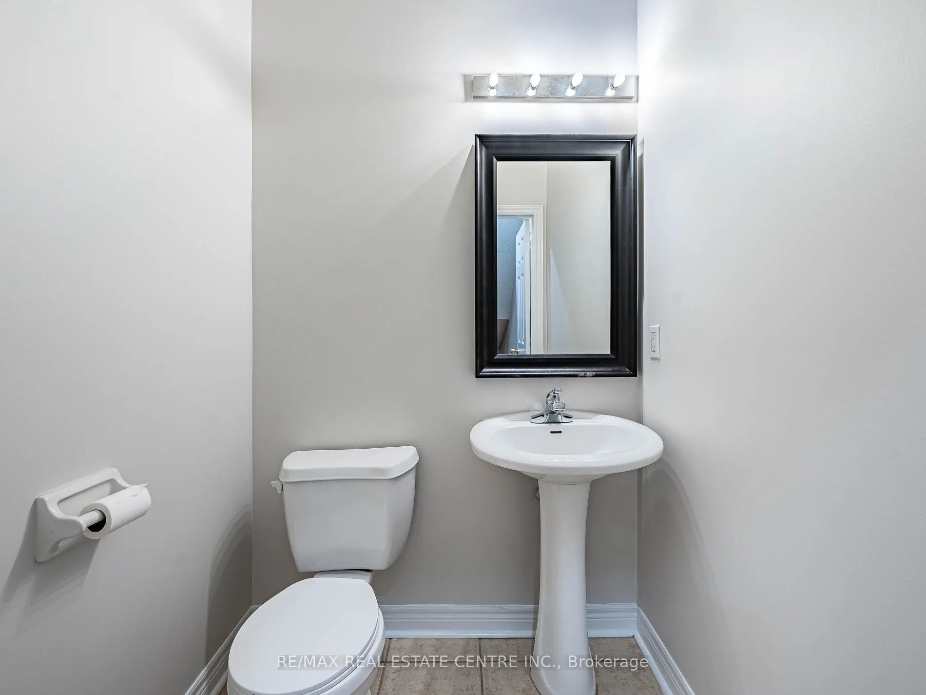 1581 Portsmouth Place