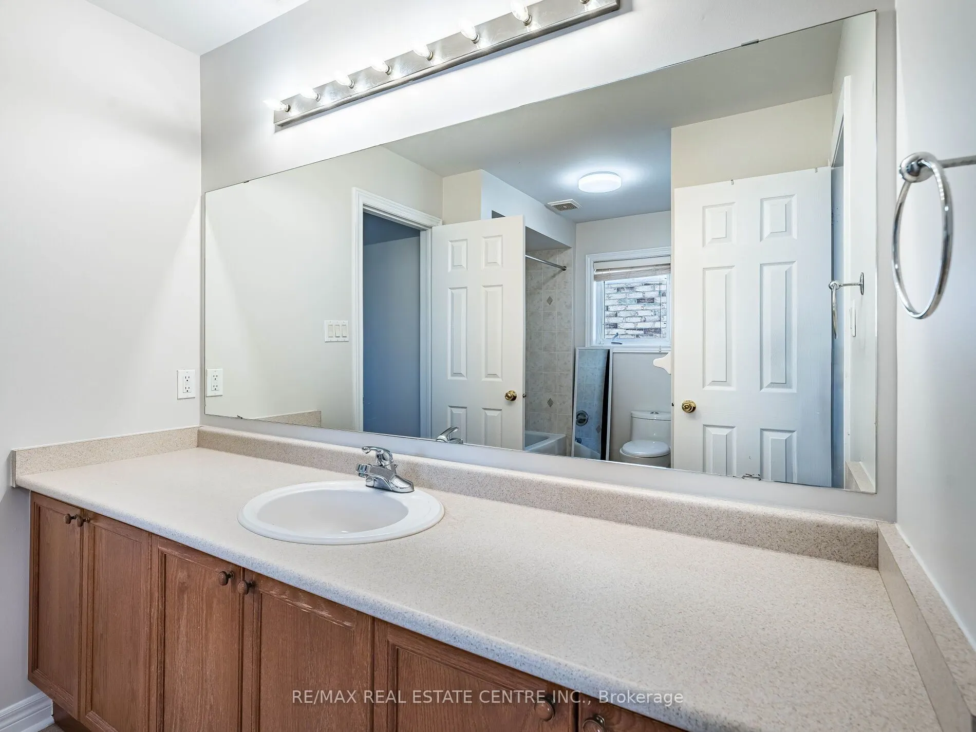 1581 Portsmouth Place