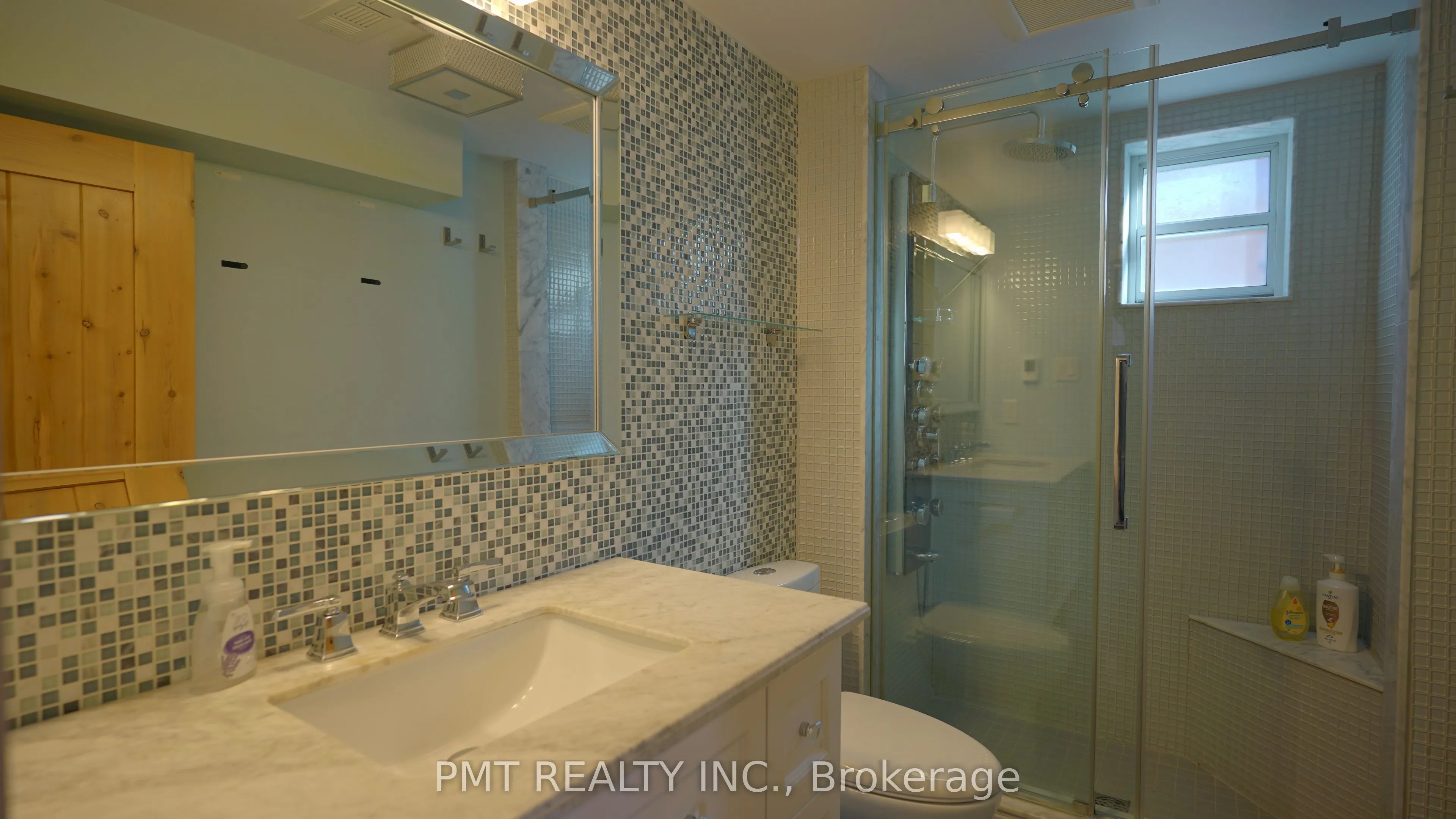 94 Glenhaven Street, #Bsmt