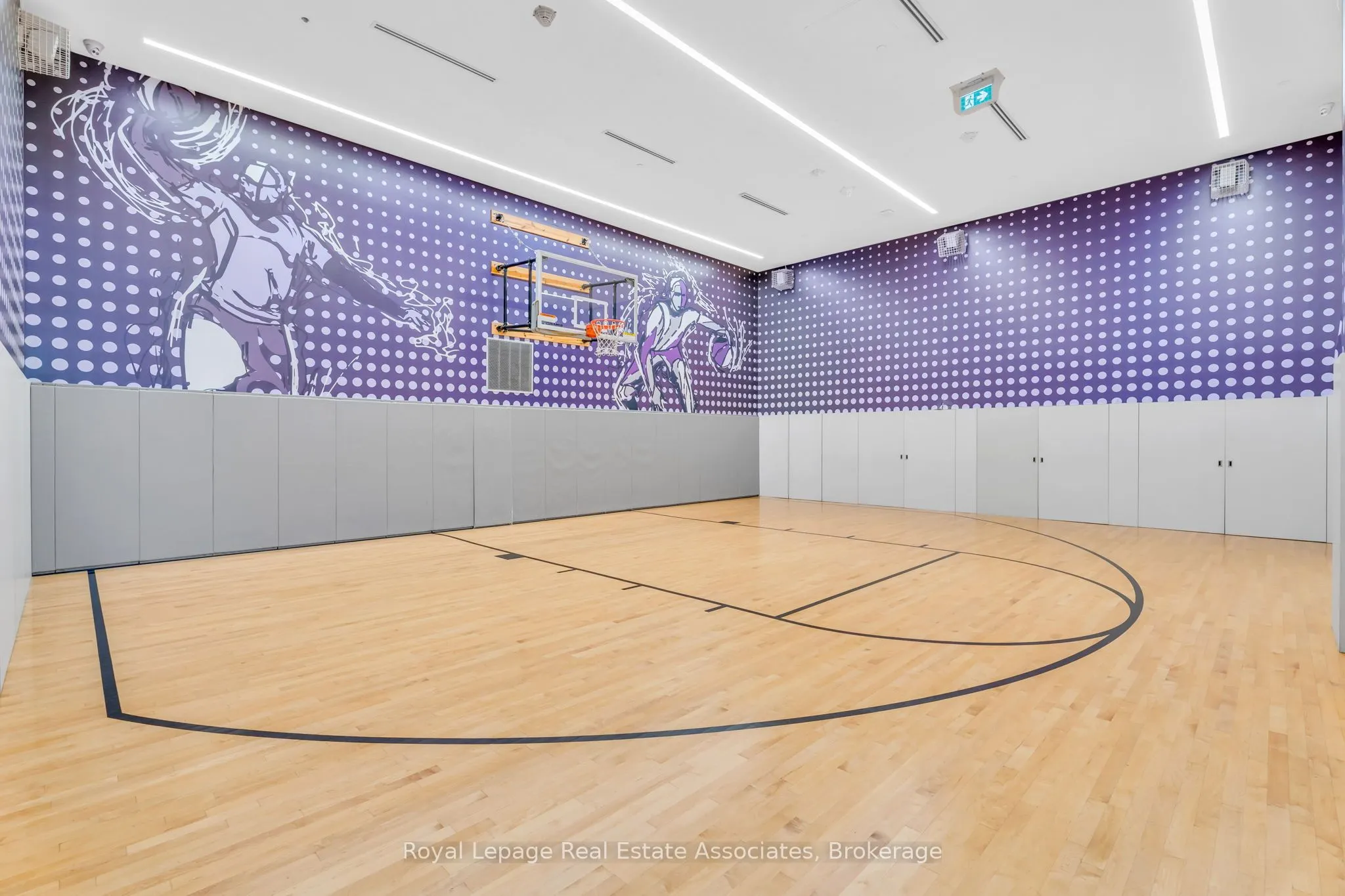 5 Mabelle Avenue, #3636