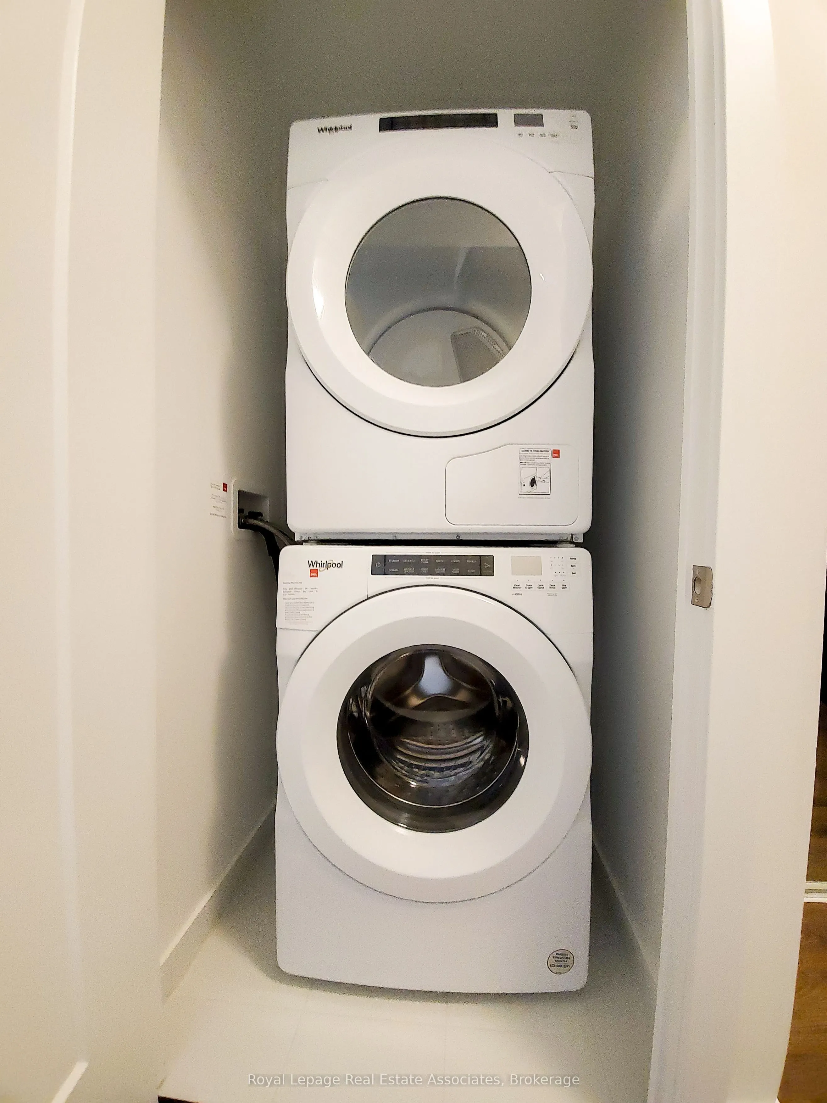 5 Mabelle Avenue, #3636