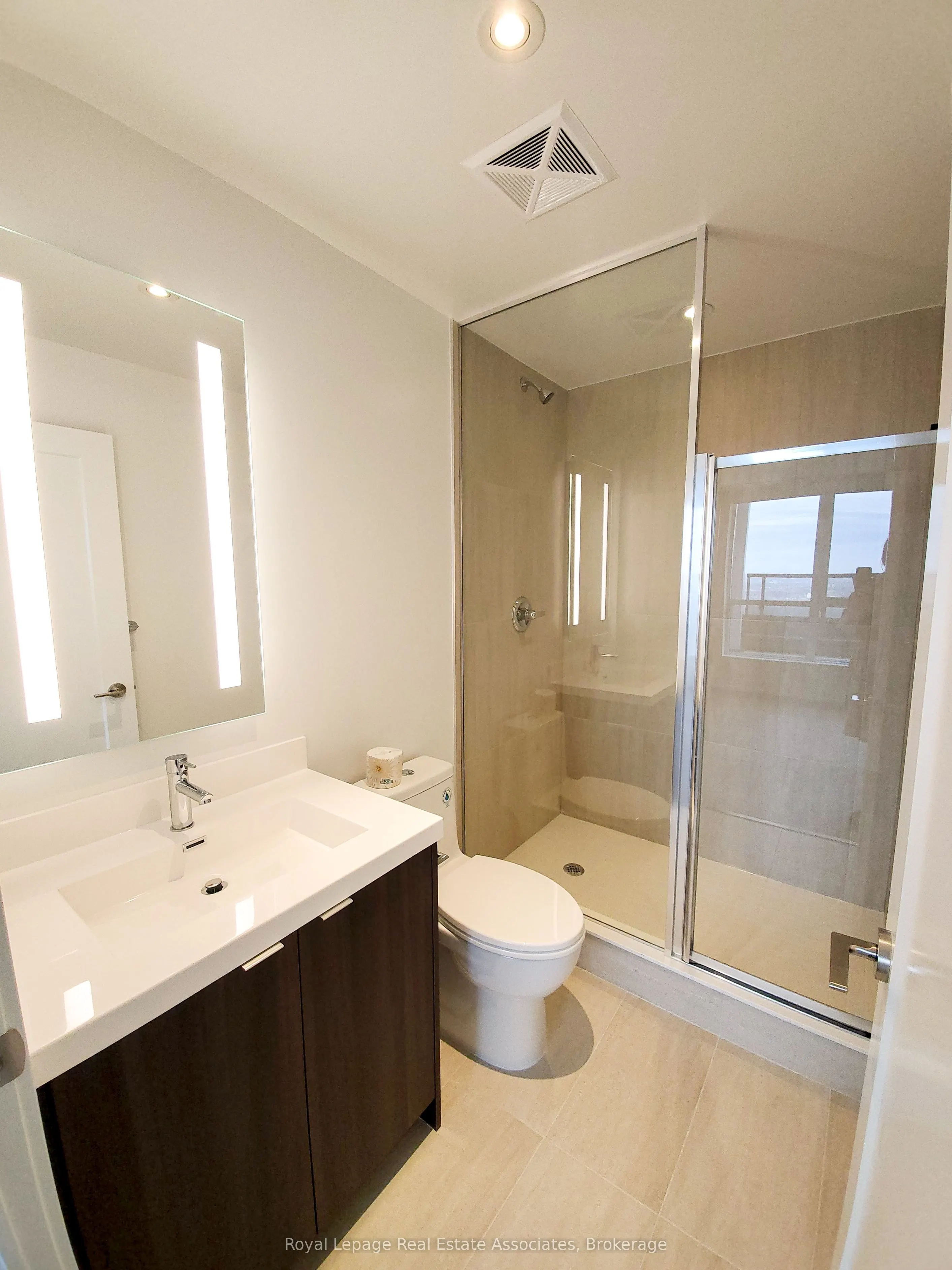 5 Mabelle Avenue, #3636