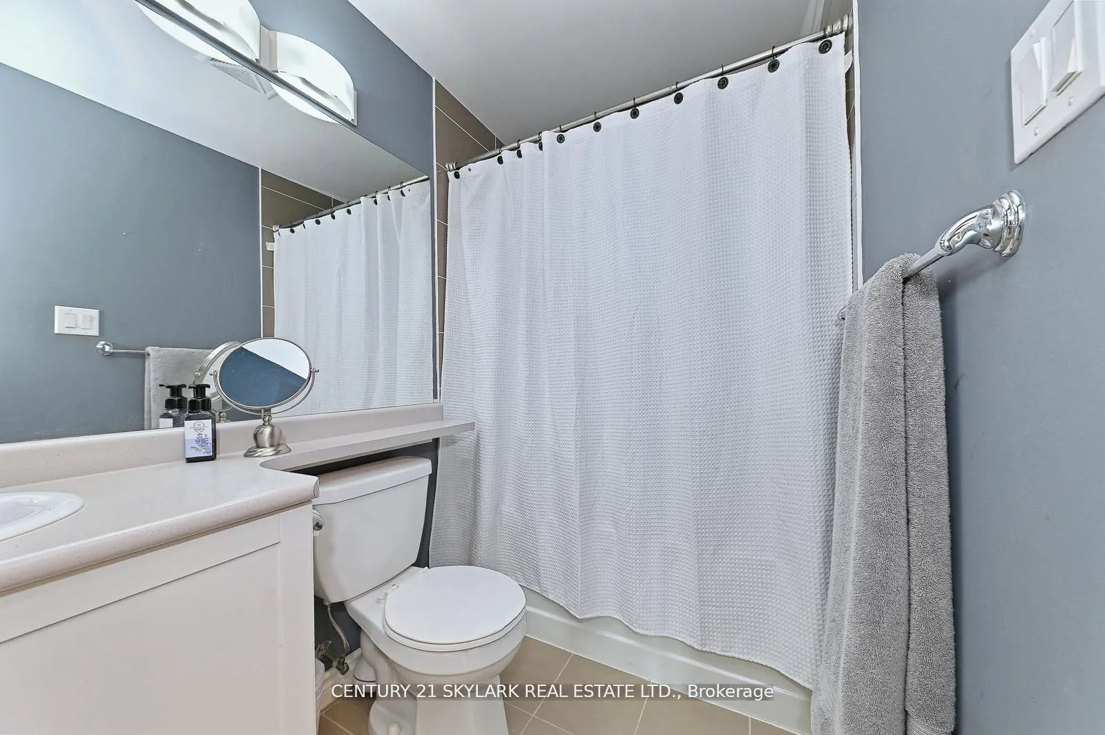 3525 kariya Drive, #2902