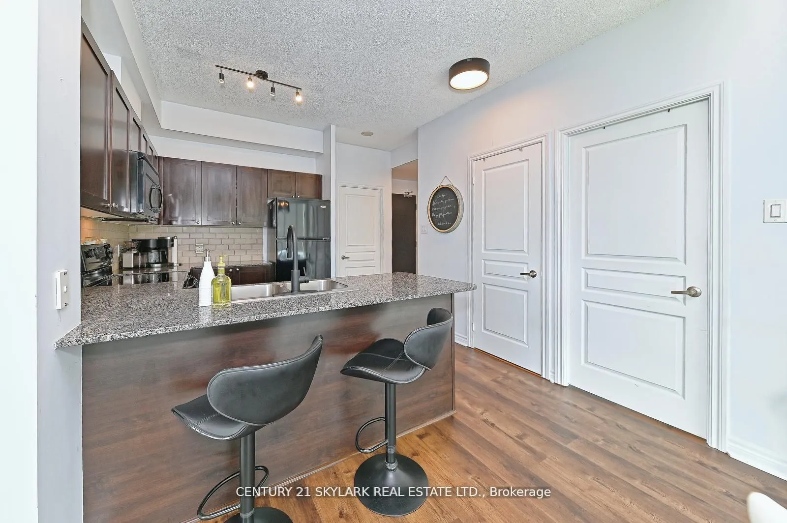 3525 kariya Drive, #2902