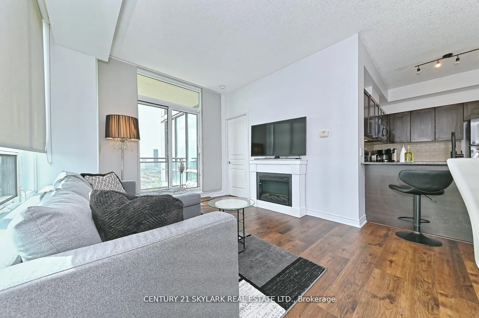 3525 kariya Drive, #2902