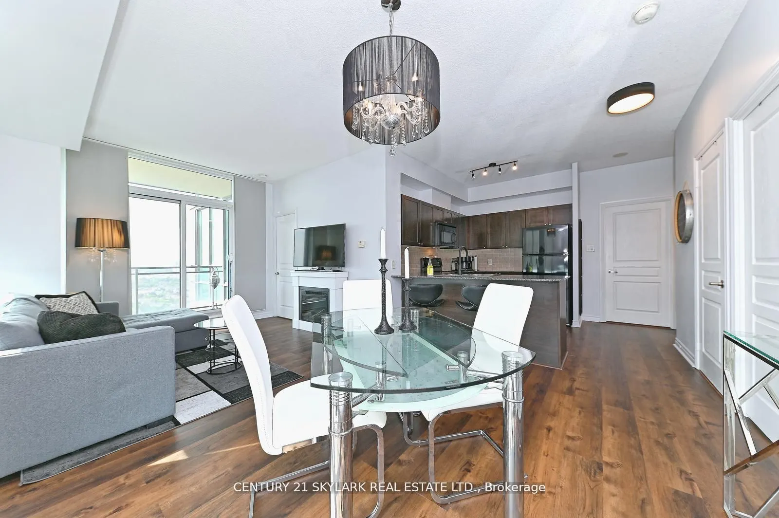 3525 kariya Drive, #2902