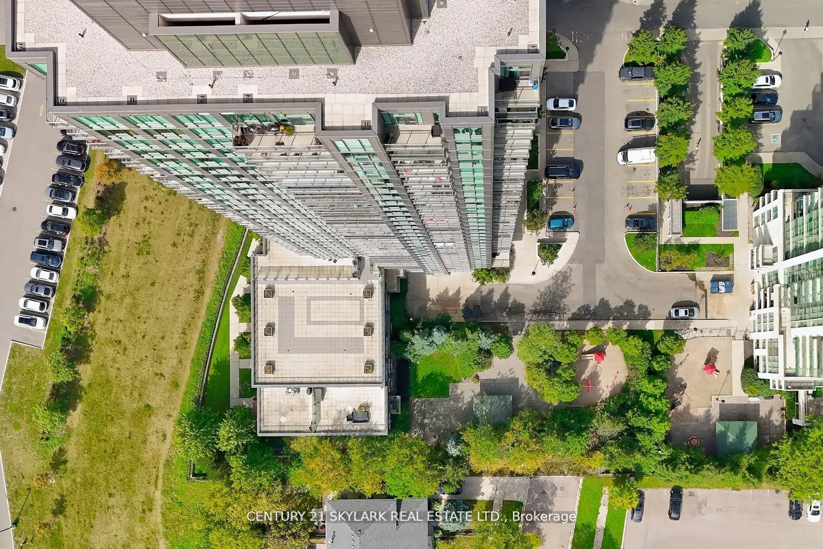 3525 kariya Drive, #2902