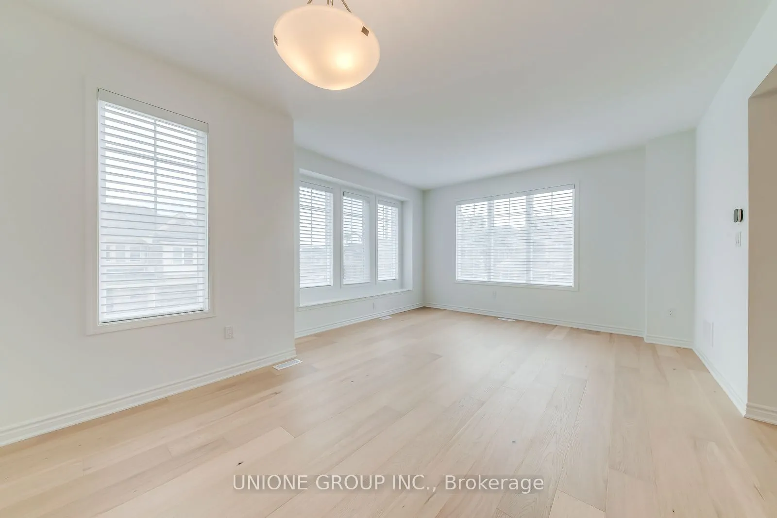 1305 Courtleigh Trail