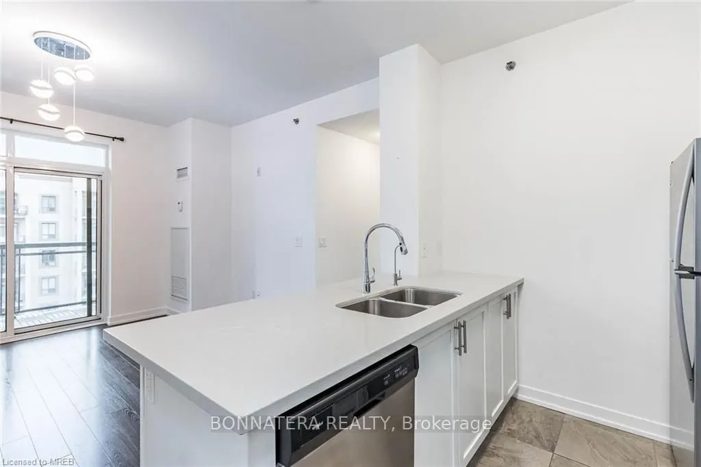 2486 Old Bronte Road, #724