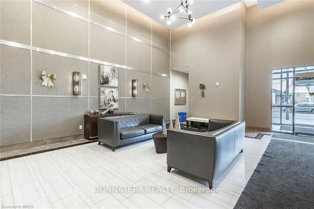 2486 Old Bronte Road, #724