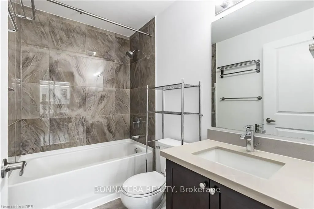 2486 Old Bronte Road, #724