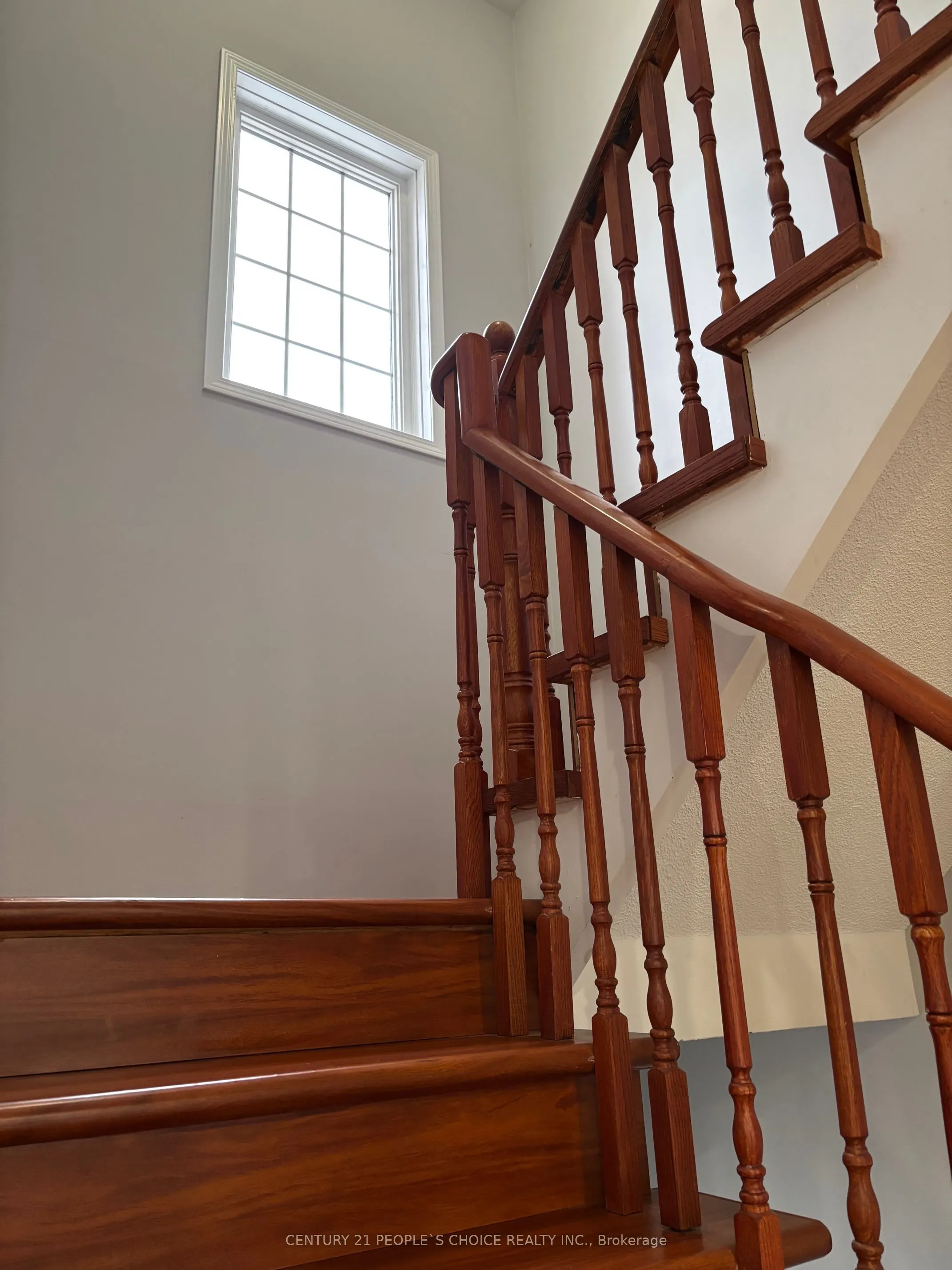 250 Richvale Drive S, #9