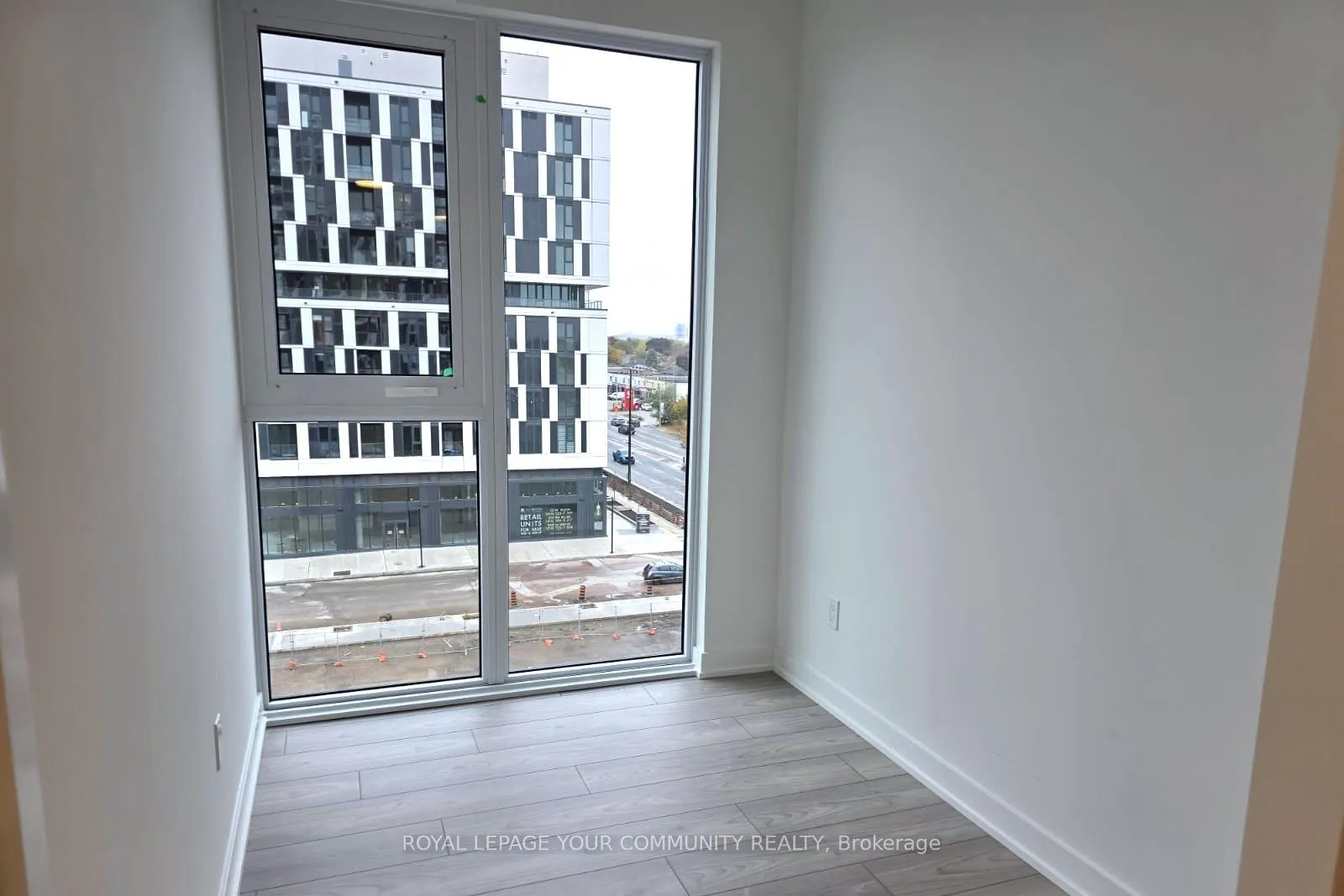 1007 The Queensway, #528