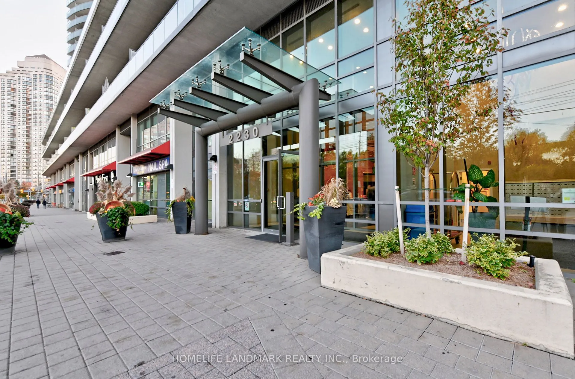 2230 Lakeshore Boulevard W, #1206