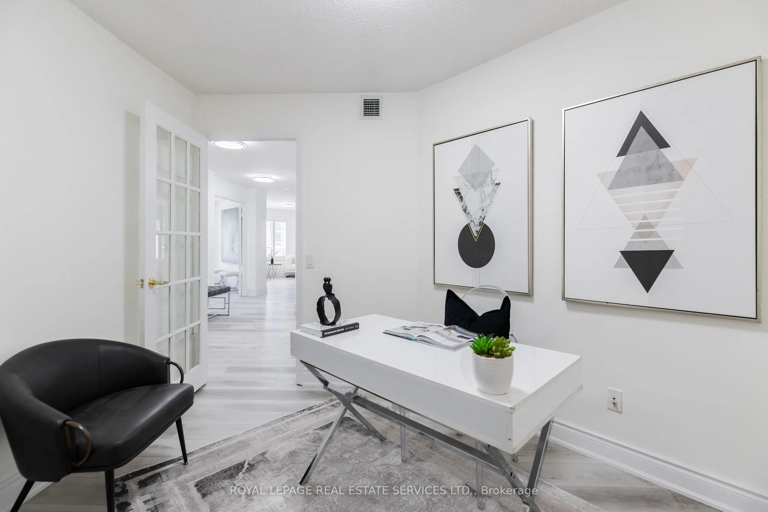 25 Kingsbridge Garden Circle, #418