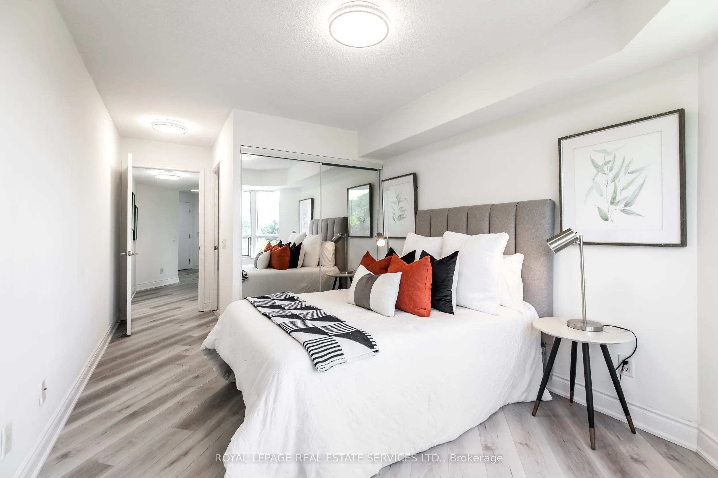 25 Kingsbridge Garden Circle, #418