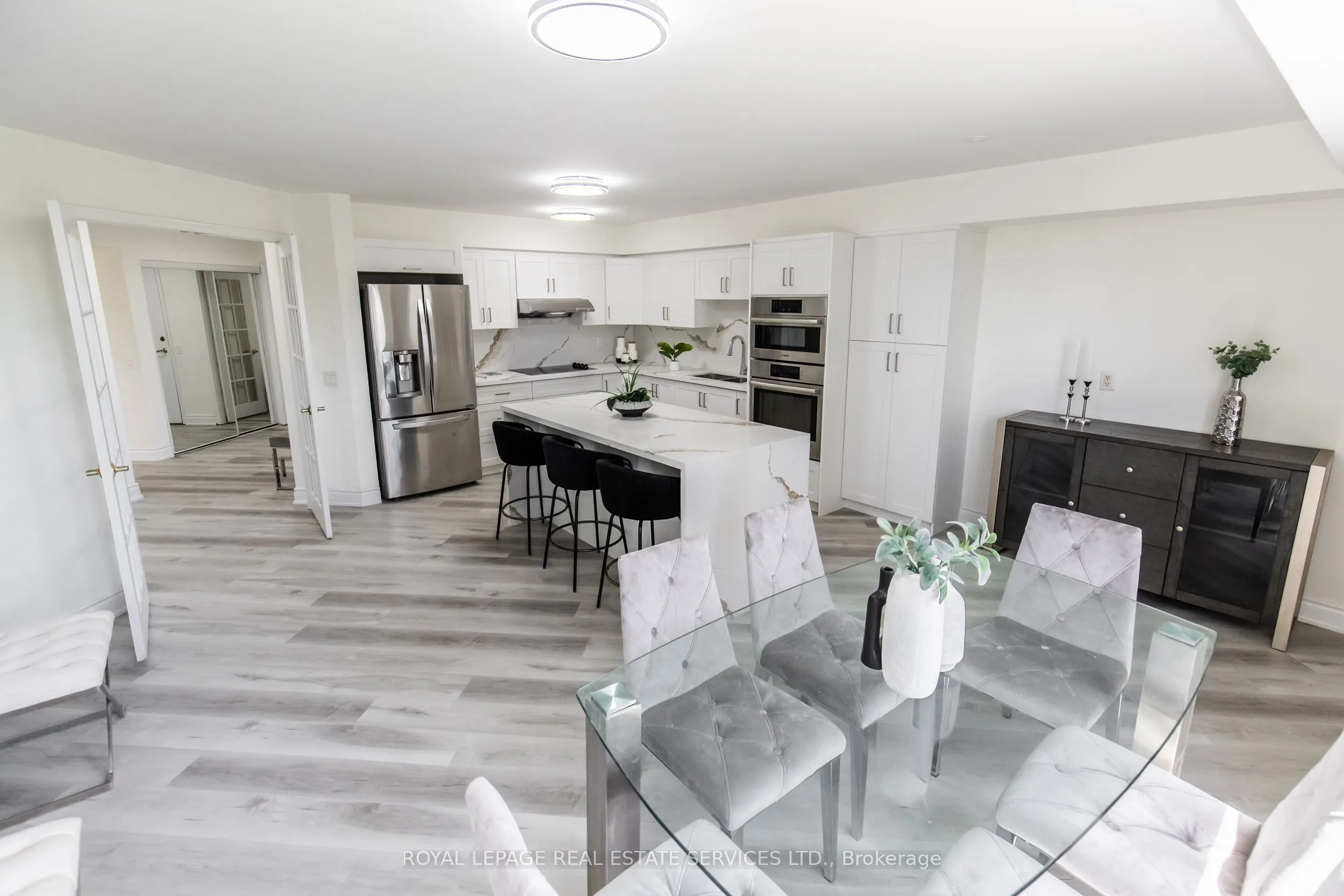 25 Kingsbridge Garden Circle, #418