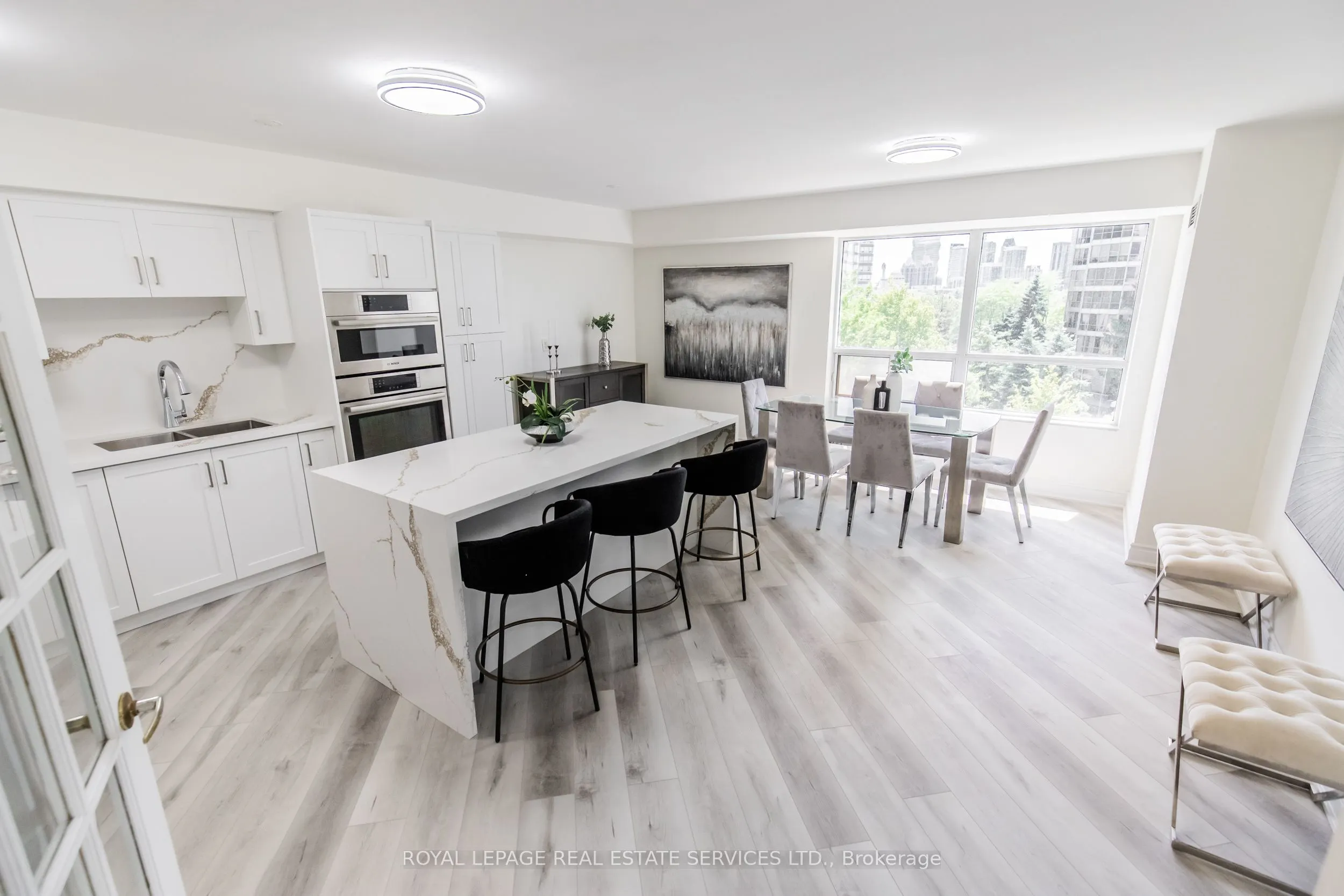 25 Kingsbridge Garden Circle, #418