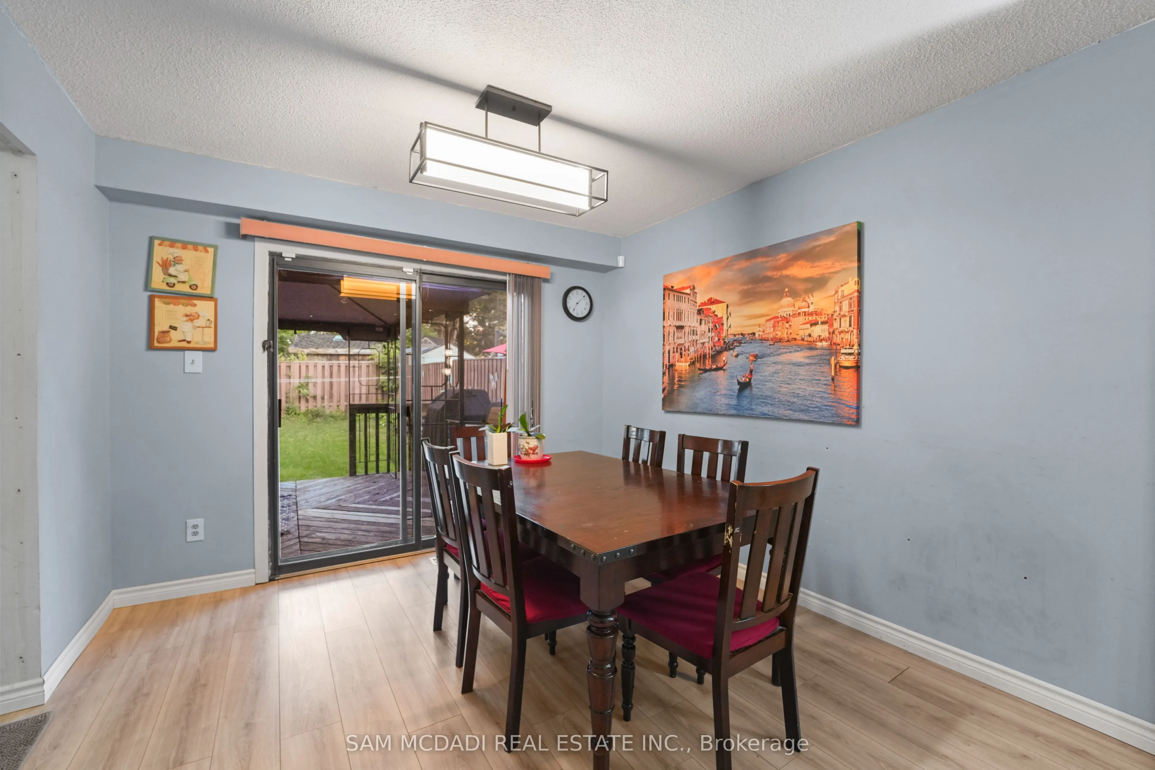 7262 Corrine Crescent