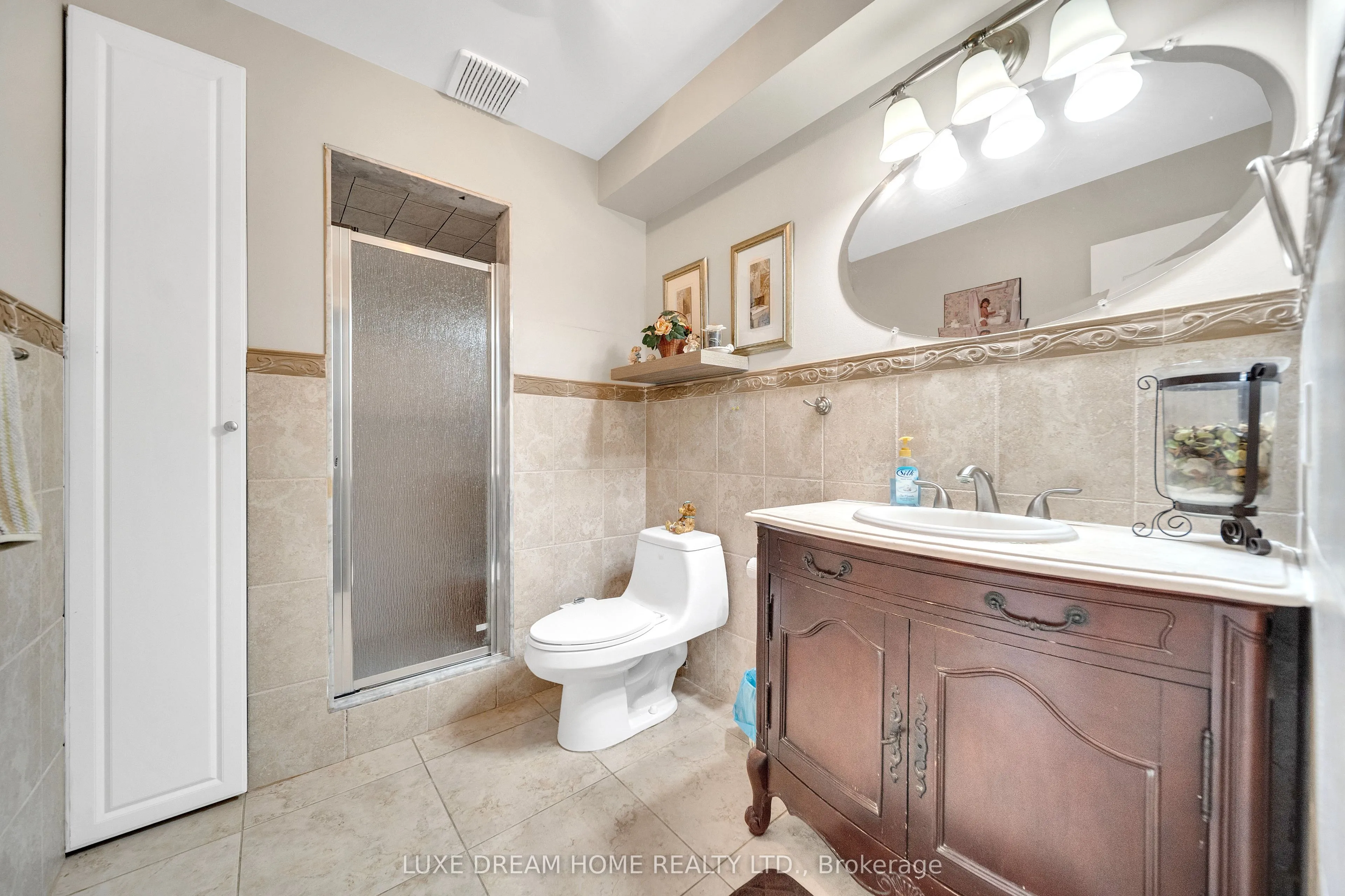 3006 Lower Base Line W