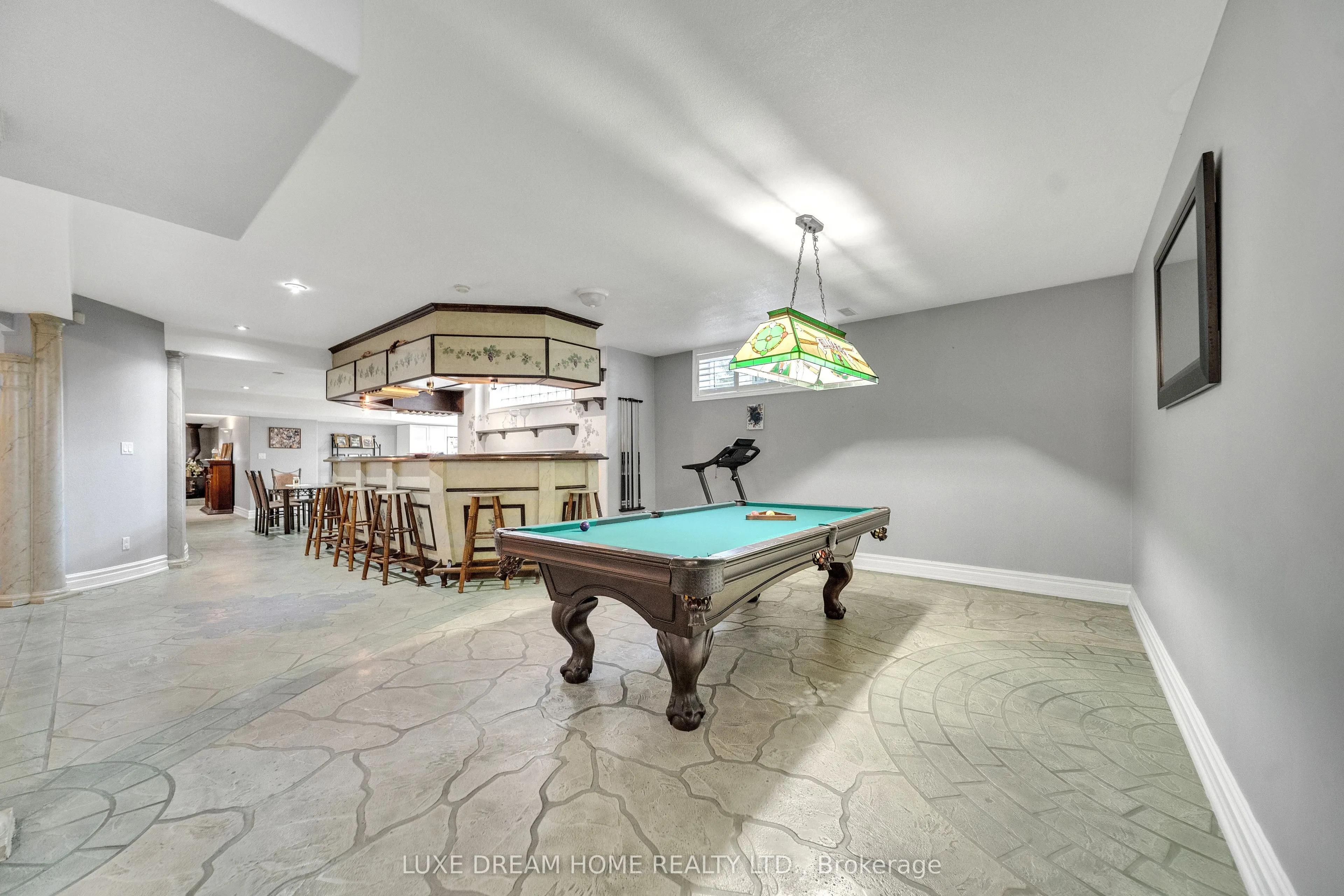 3006 Lower Base Line W