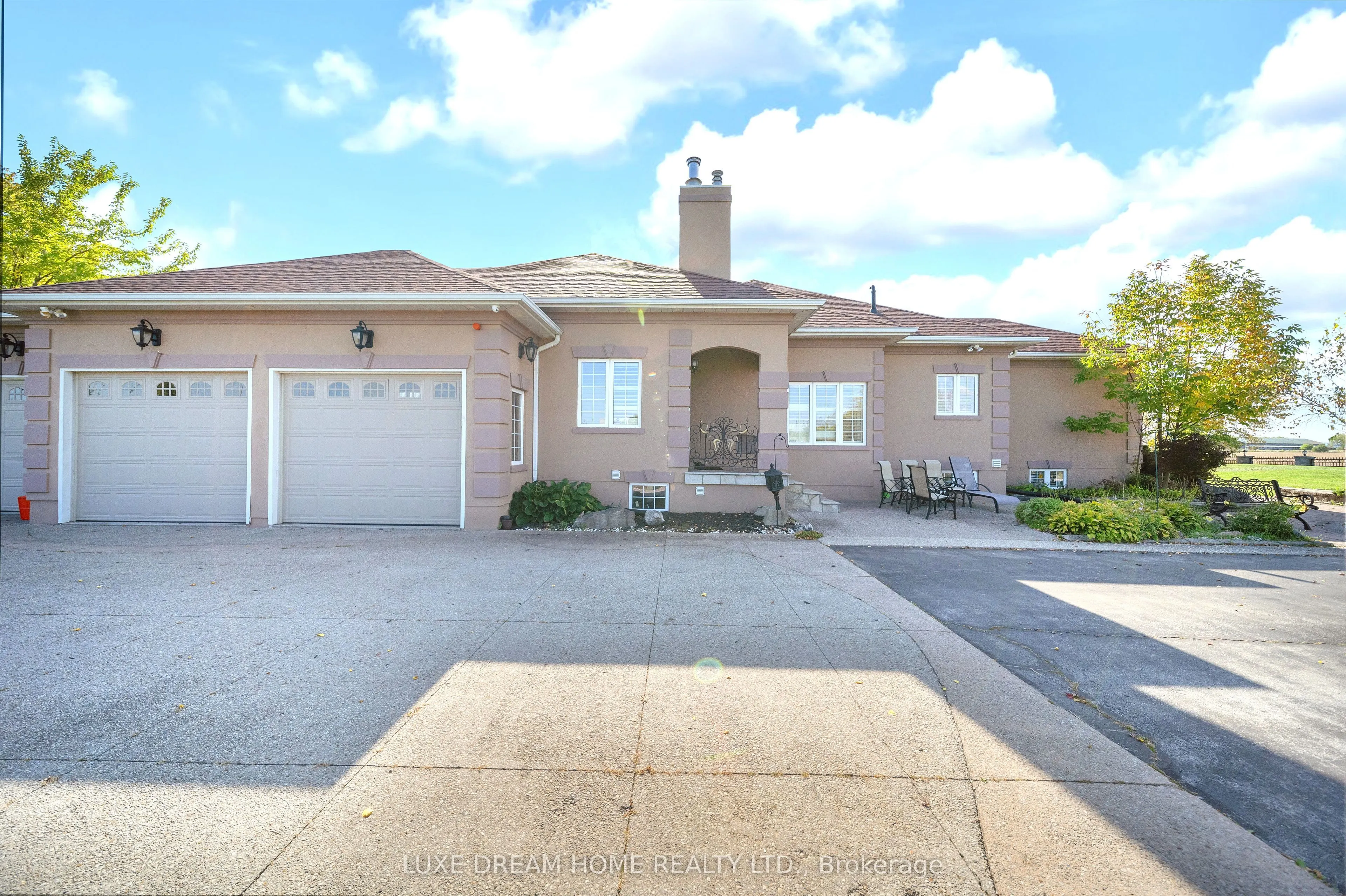 3006 Lower Base Line W