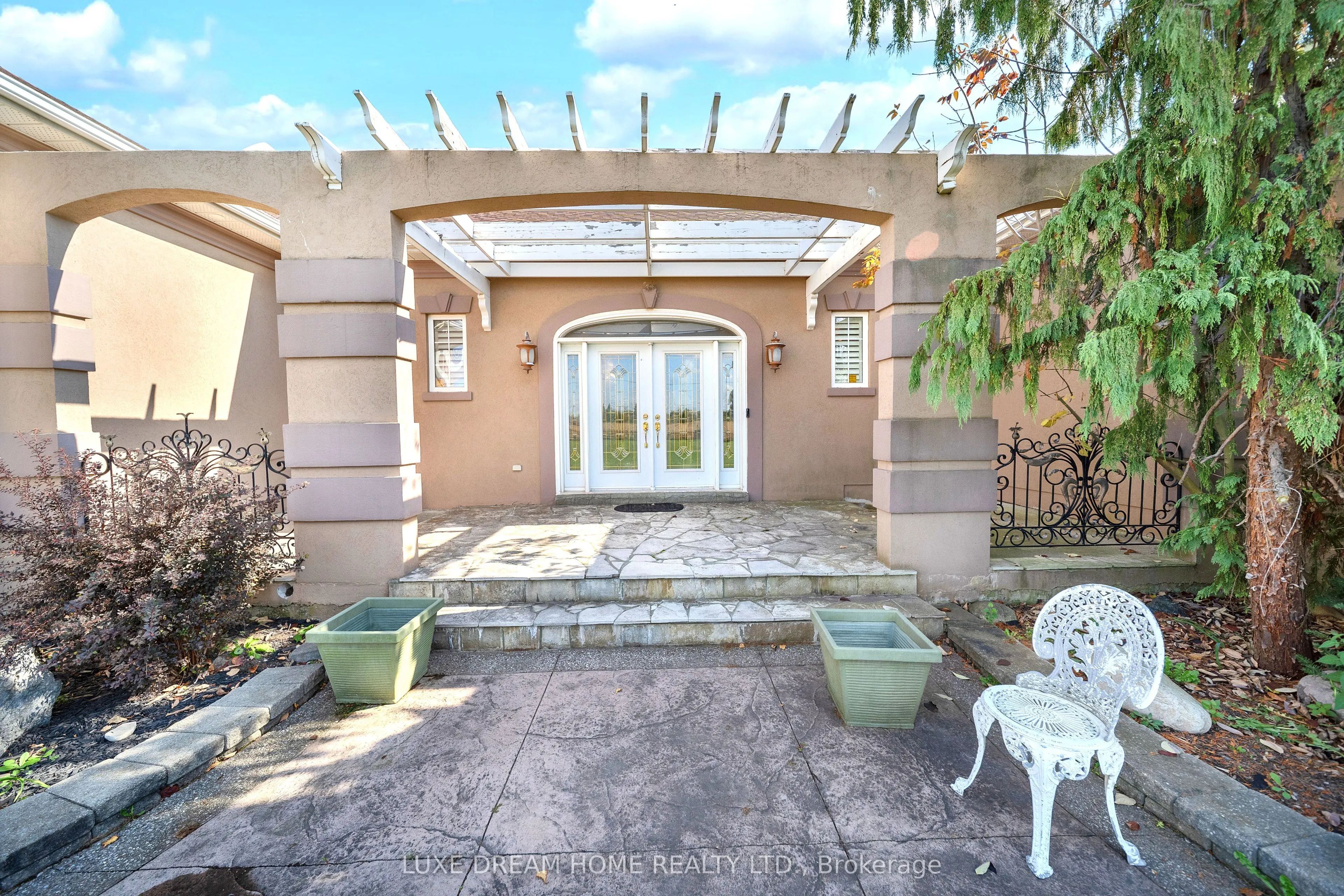 3006 Lower Base Line W