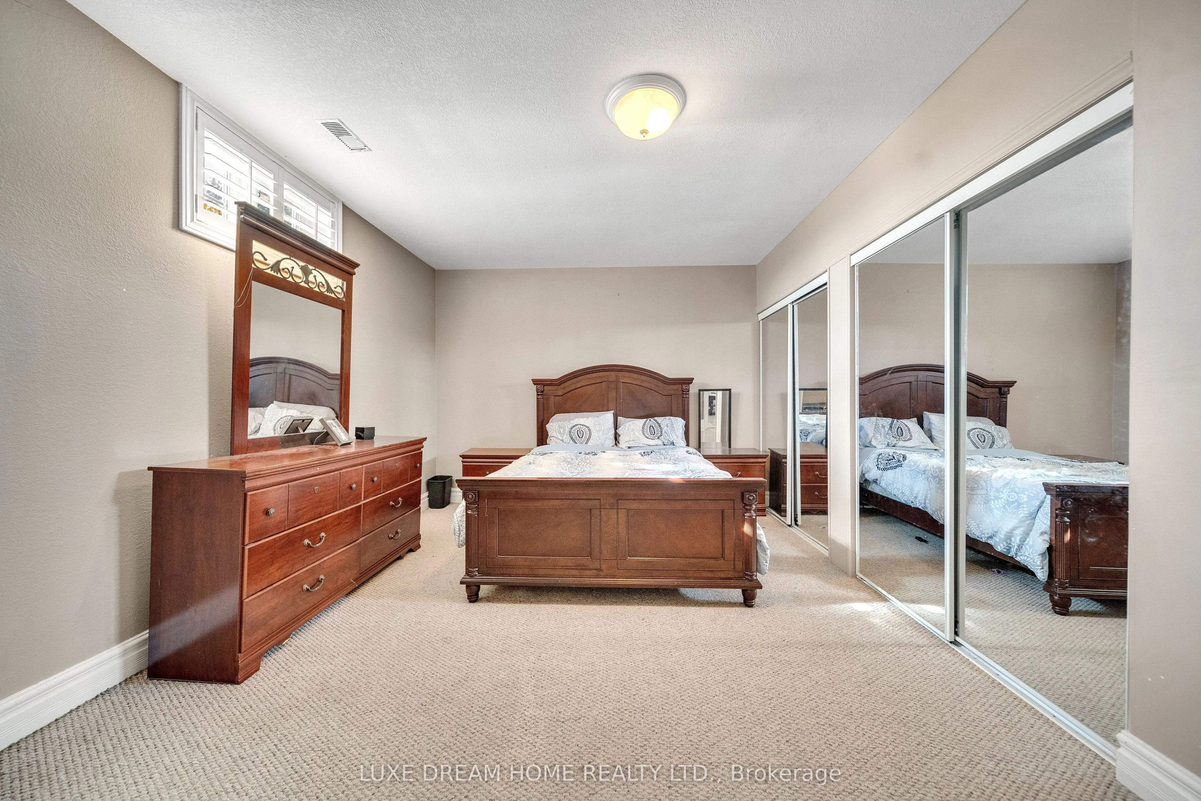 3006 Lower Base Line W