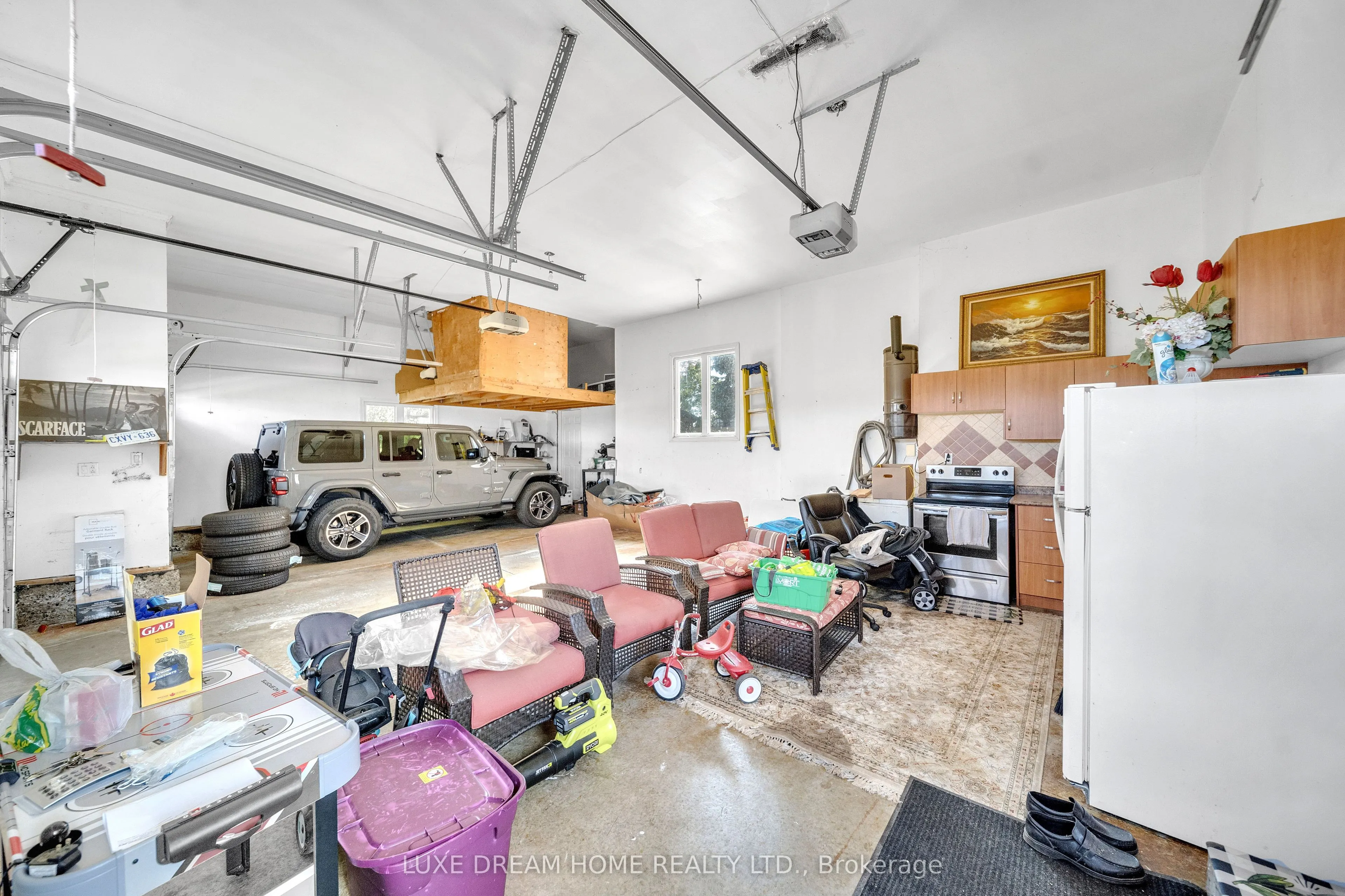 3006 Lower Base Line W