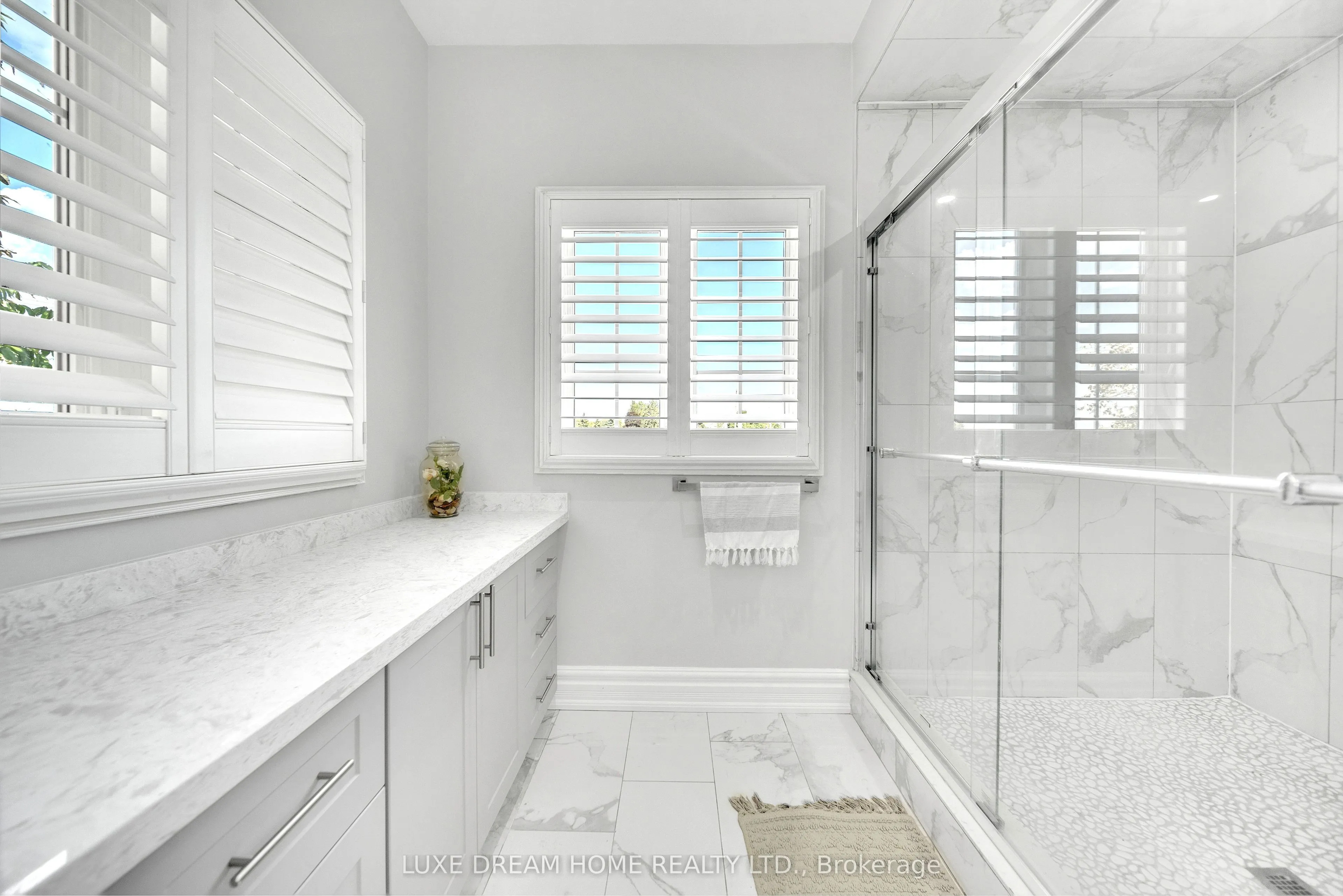 3006 Lower Base Line W