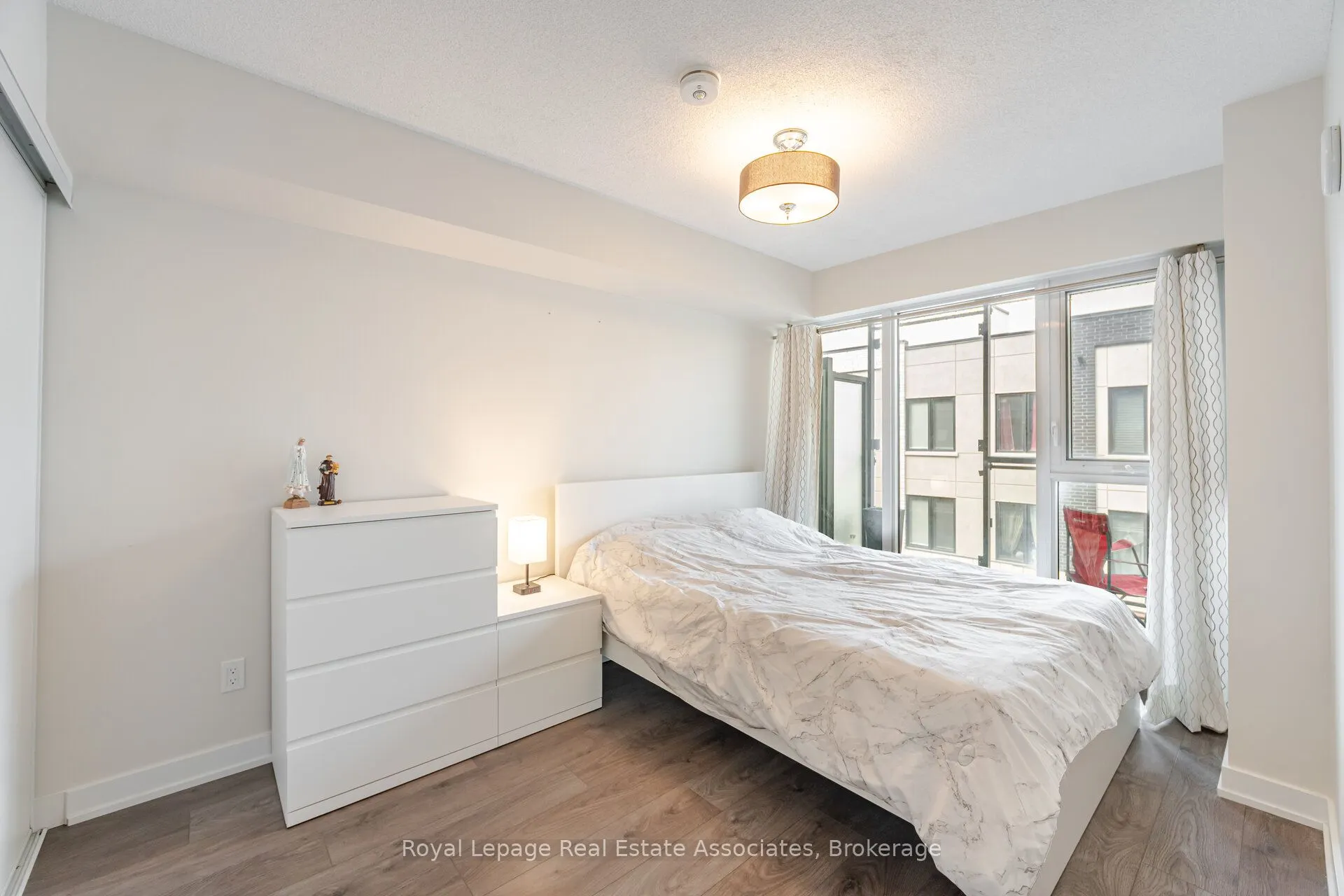 1119 COOKE Boulevard, #B327