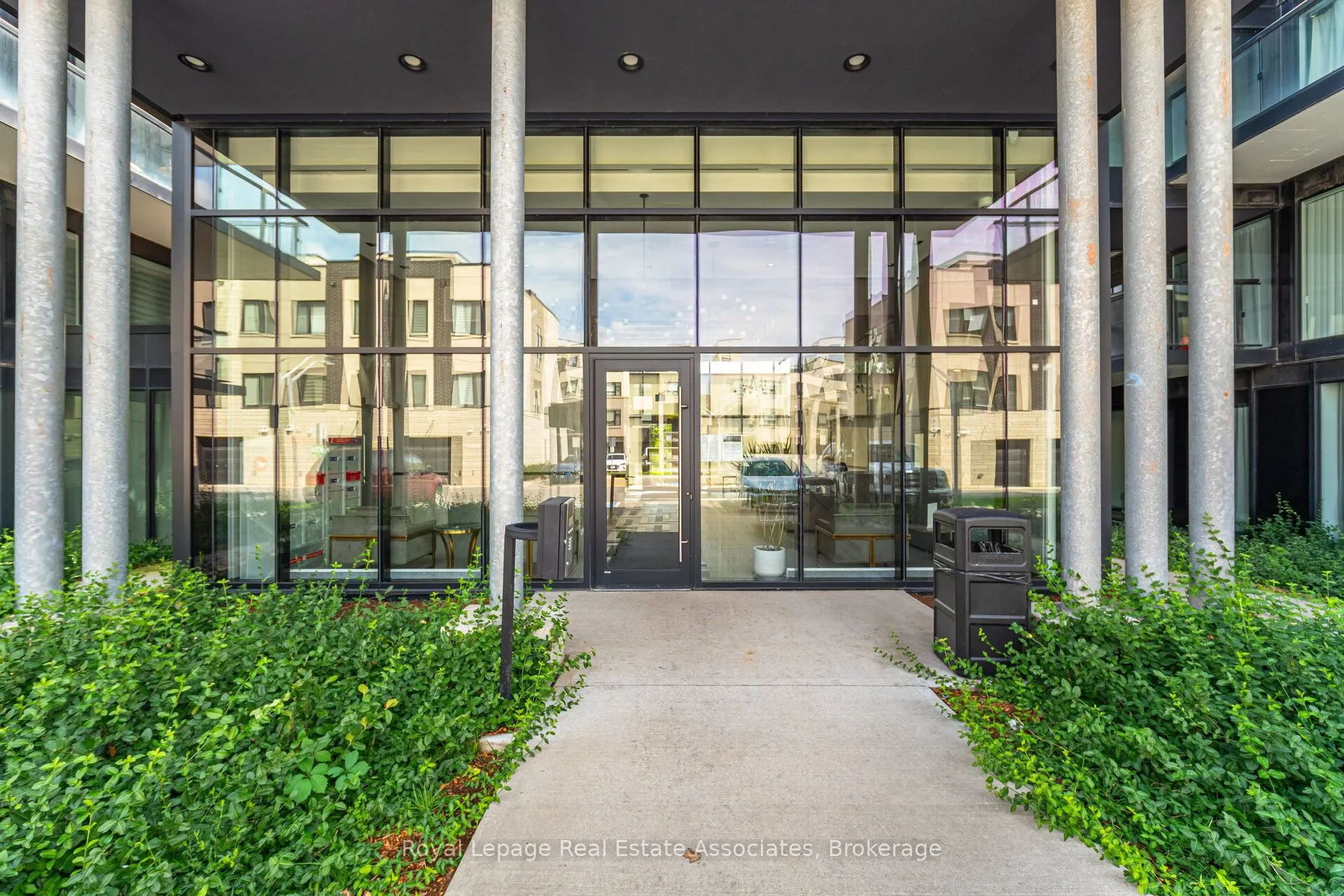 1119 COOKE Boulevard, #B327