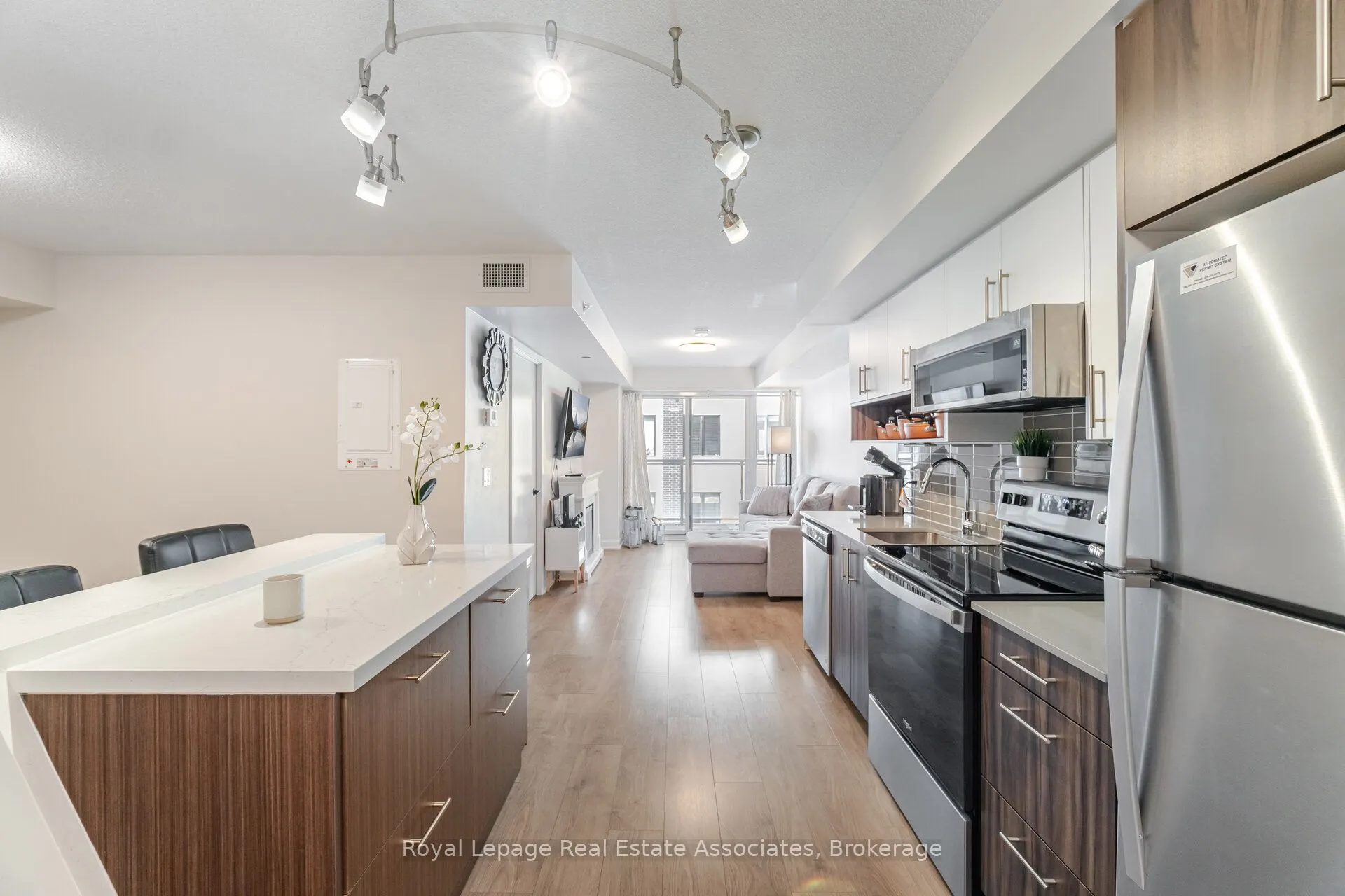 1119 COOKE Boulevard, #B327