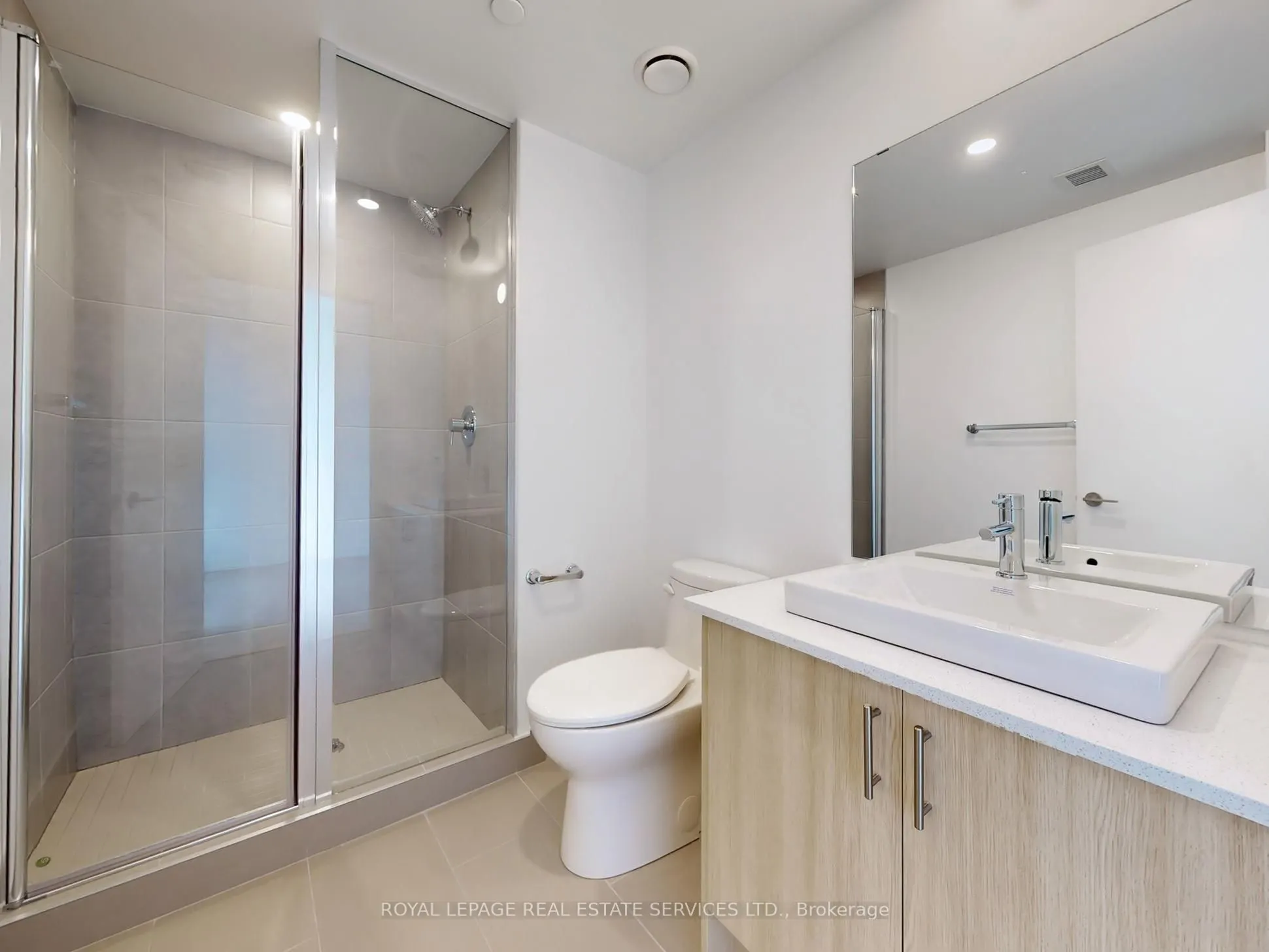 1195 The Queensway, #614