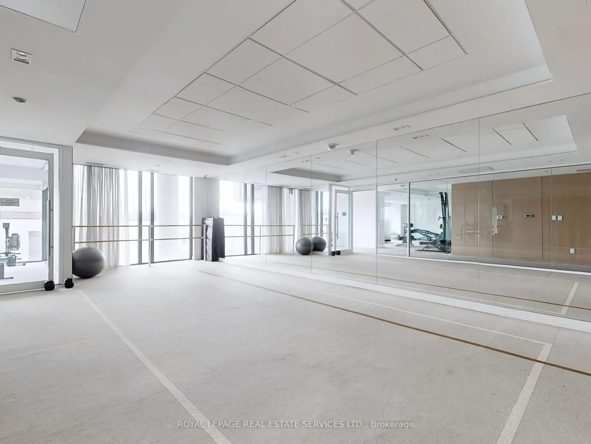 1195 The Queensway, #614