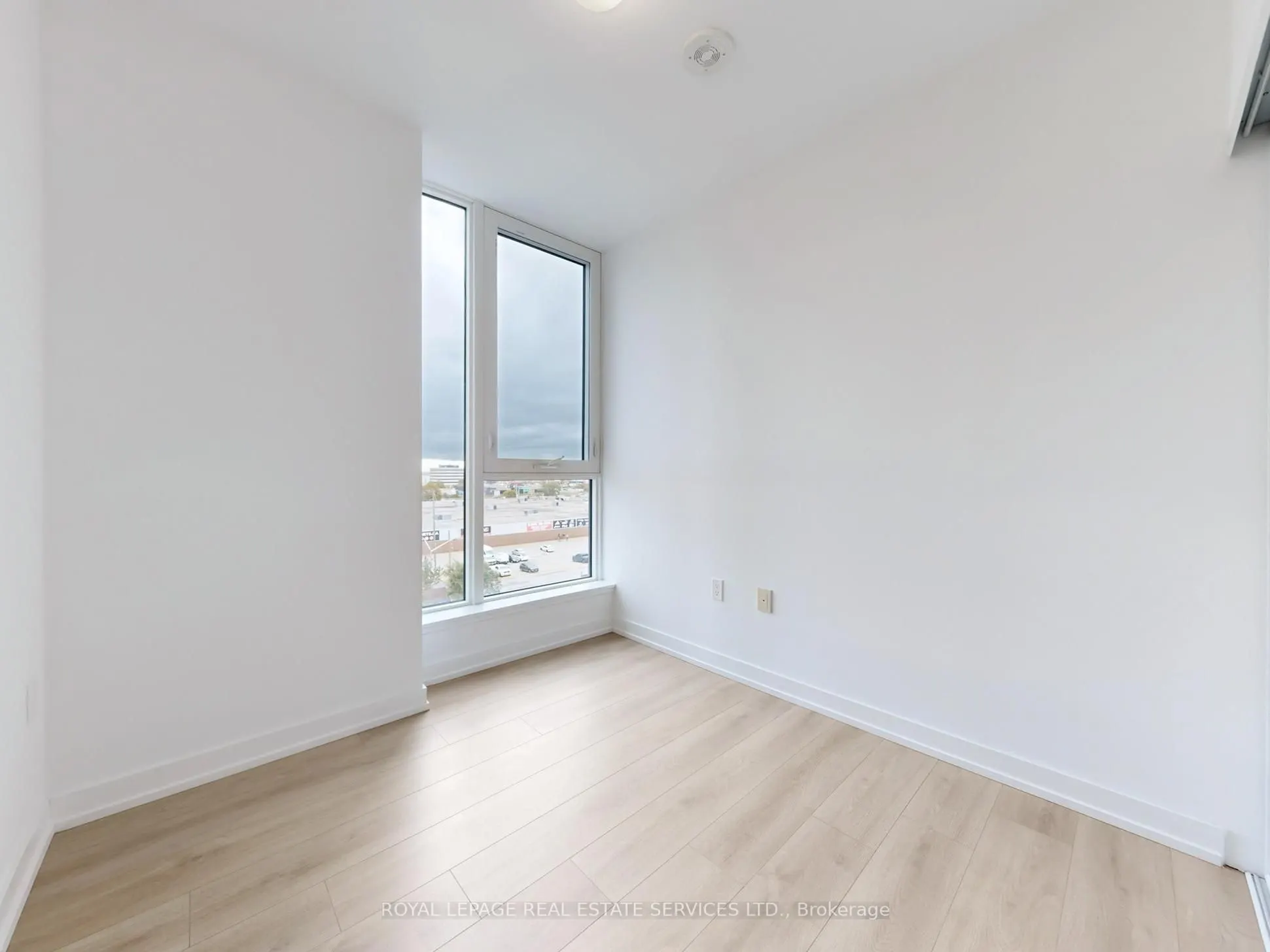 1195 The Queensway, #614