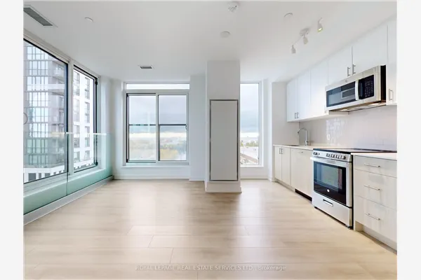 1195 The Queensway, #614