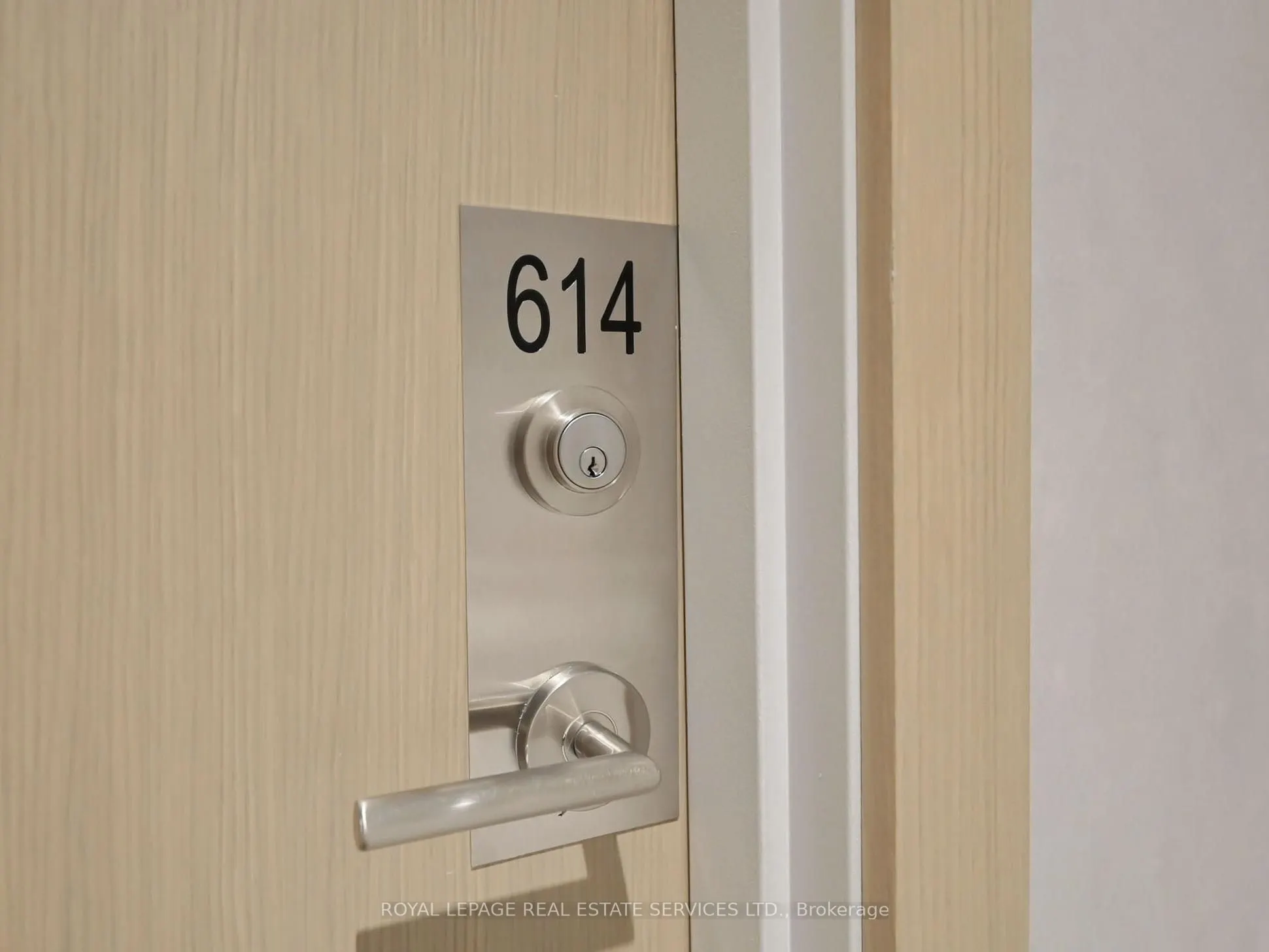 1195 The Queensway, #614