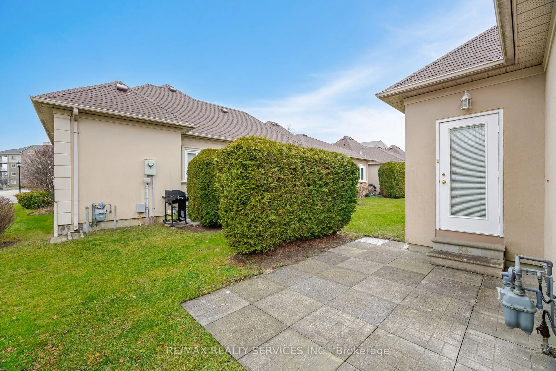 9 Ferndown Crescent, #5