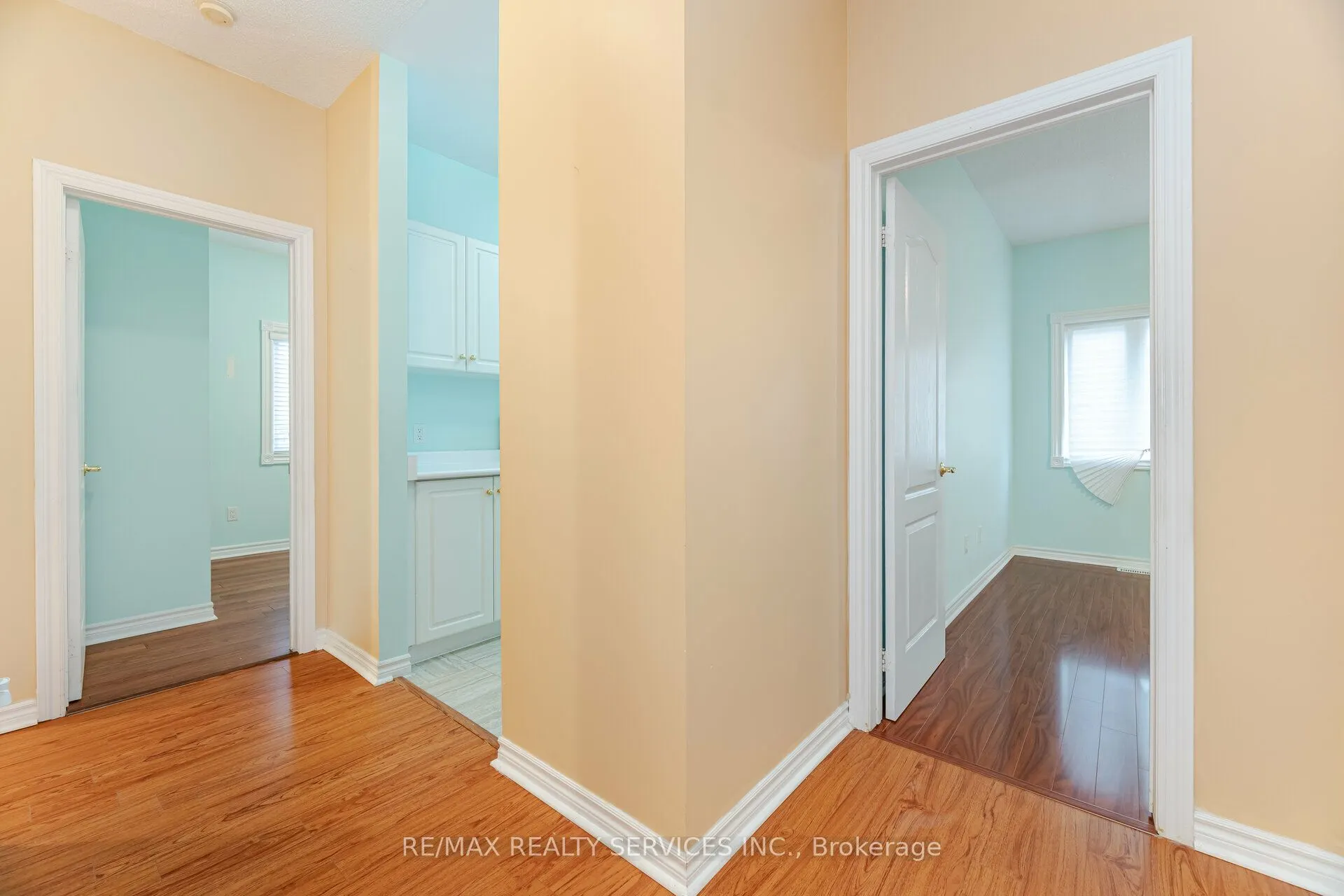 9 Ferndown Crescent, #5