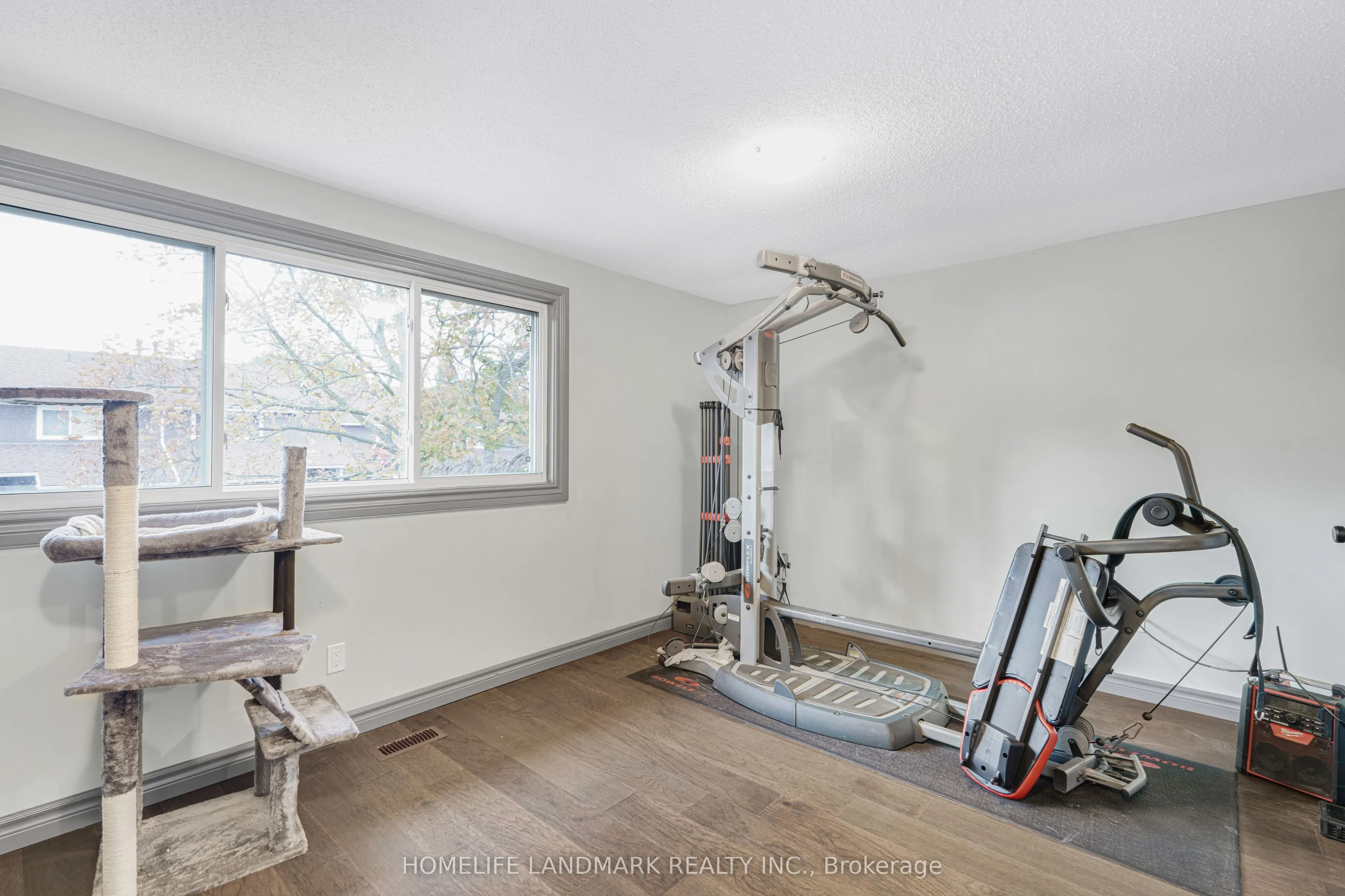 2185 Fairchild Boulevard, #18