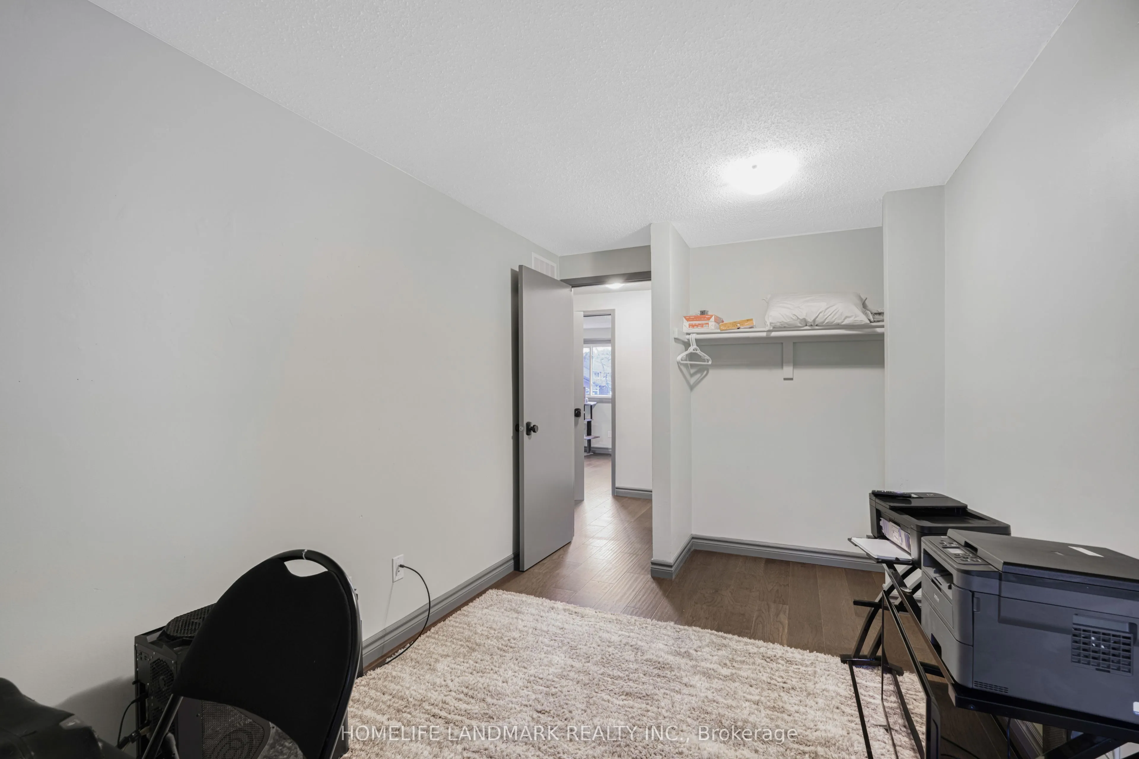 2185 Fairchild Boulevard, #18