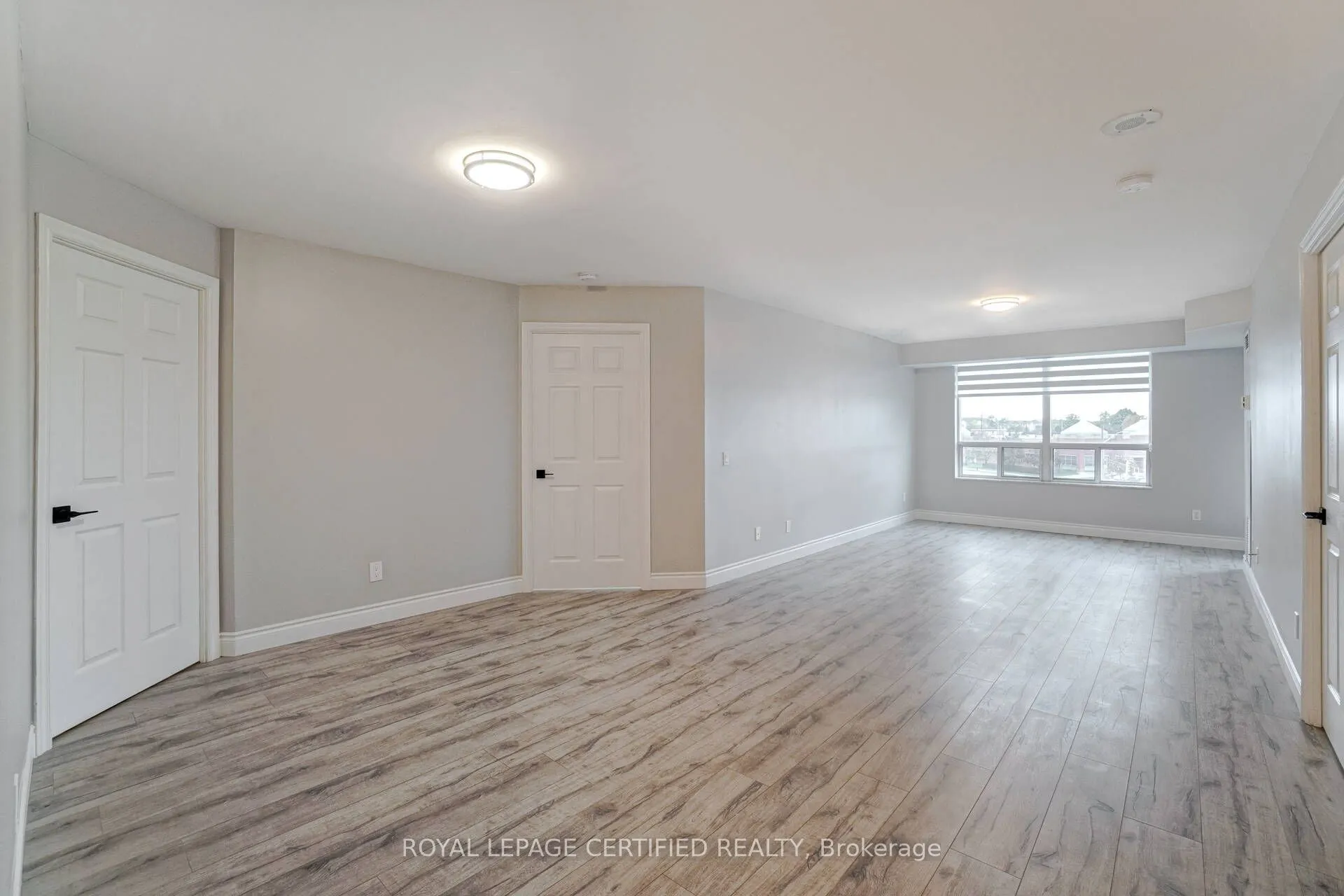 35 Kingsbridge Garden Circle, #506