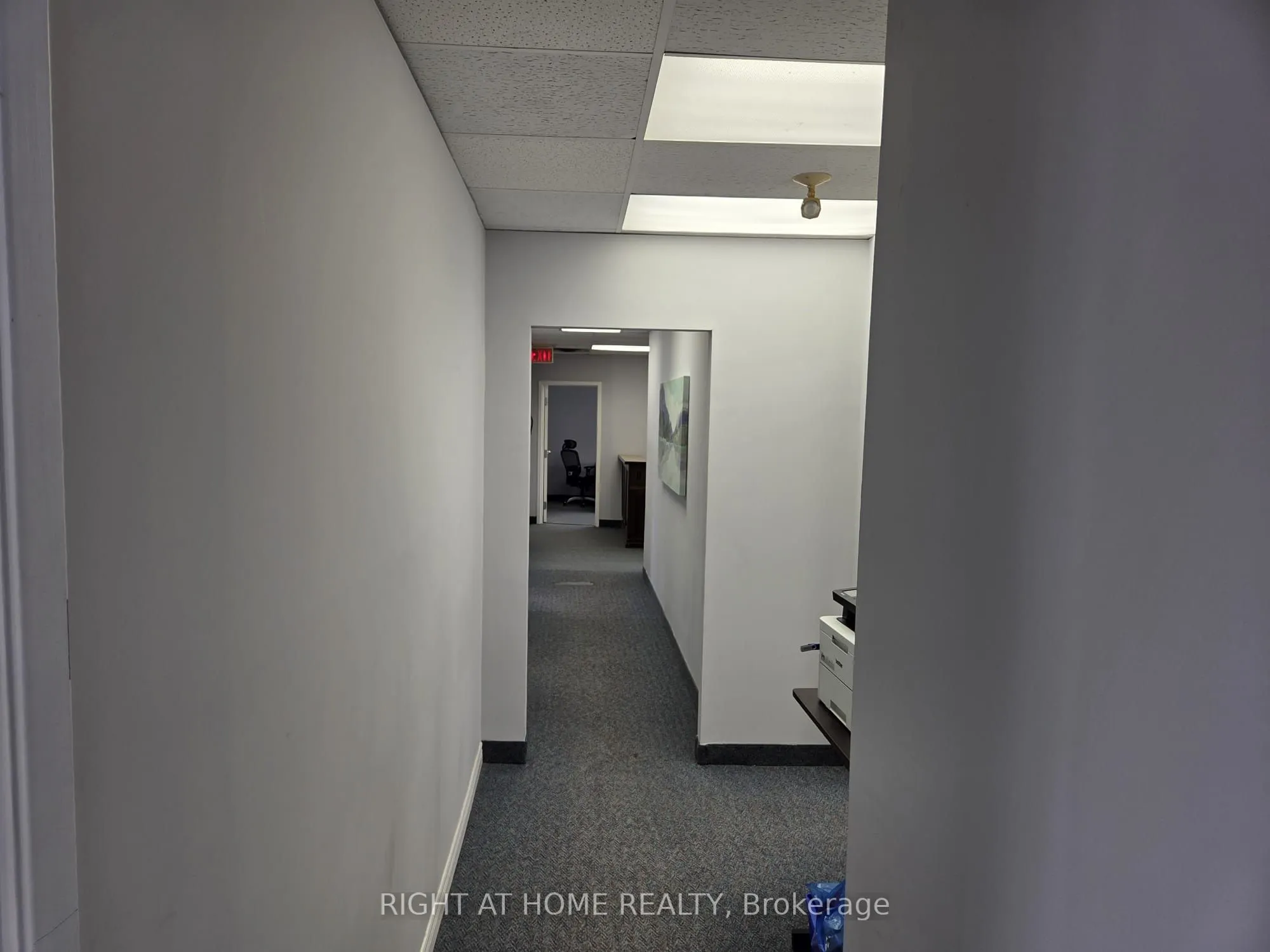 20 Stavebank Road, #100