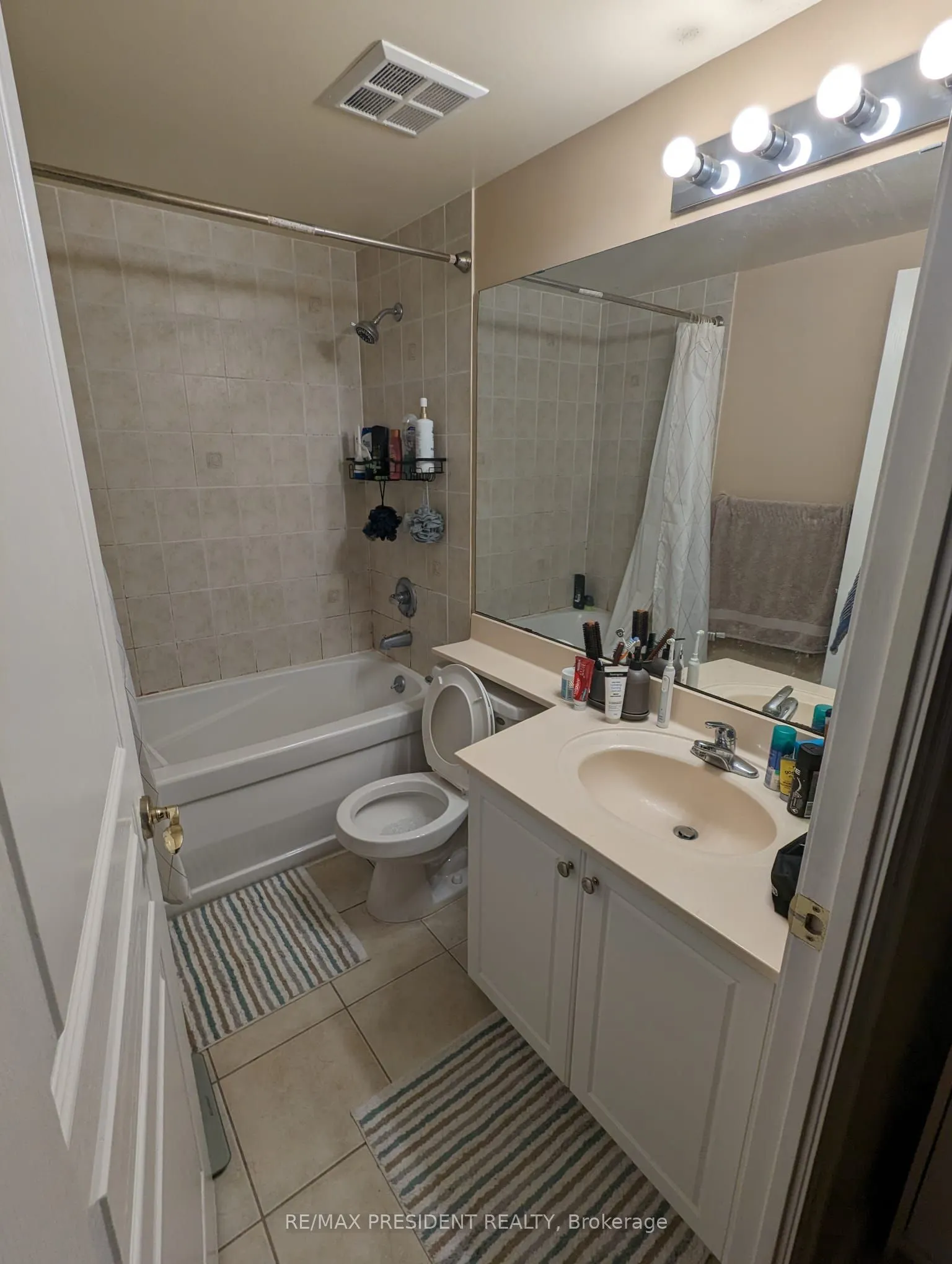 3939 Duke Of York Boulevard, #1105