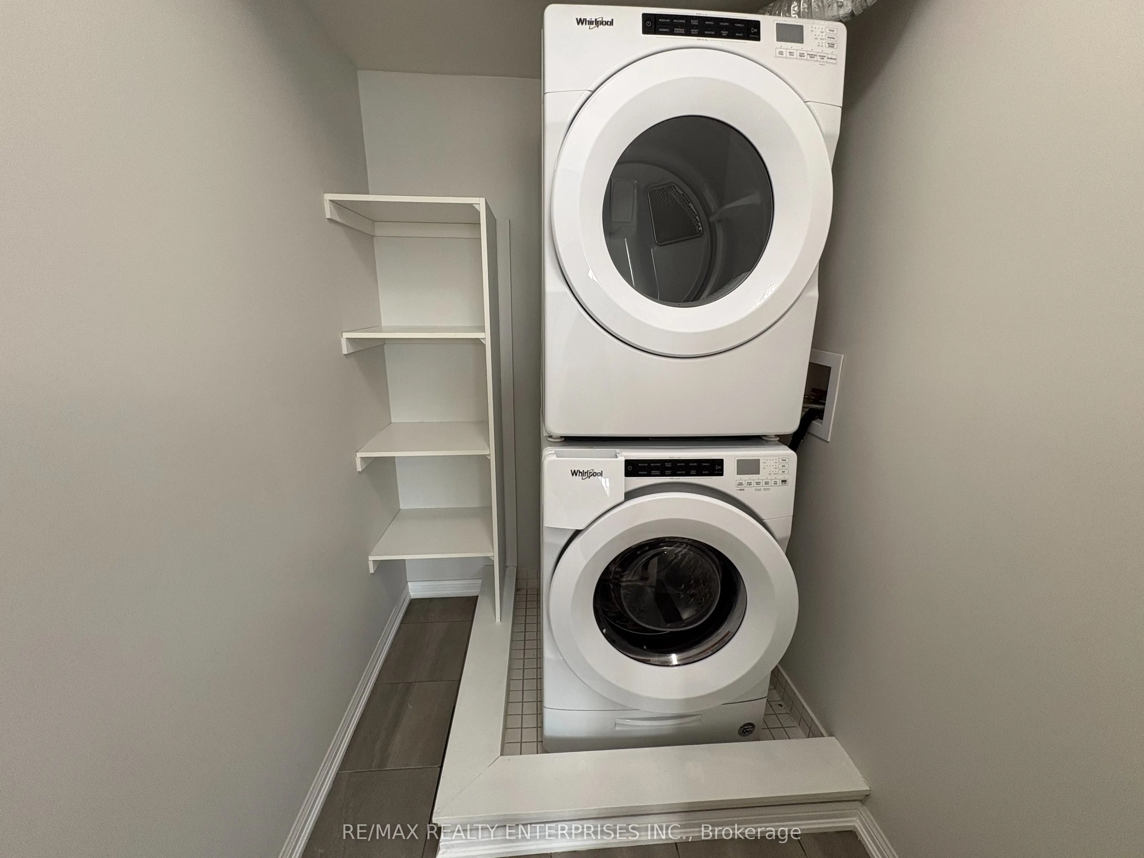 1 Beckenrose Court, #157