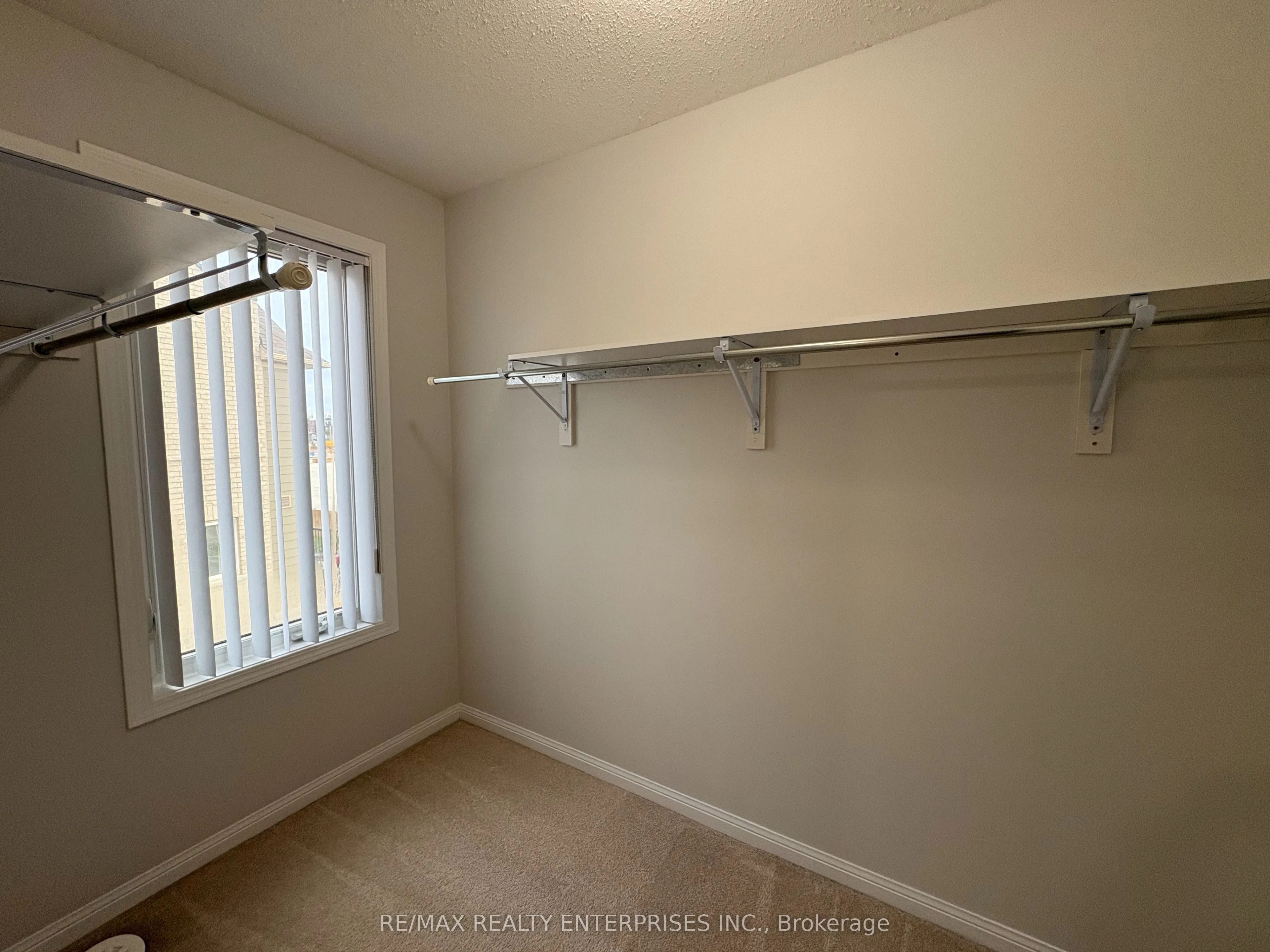 1 Beckenrose Court, #157